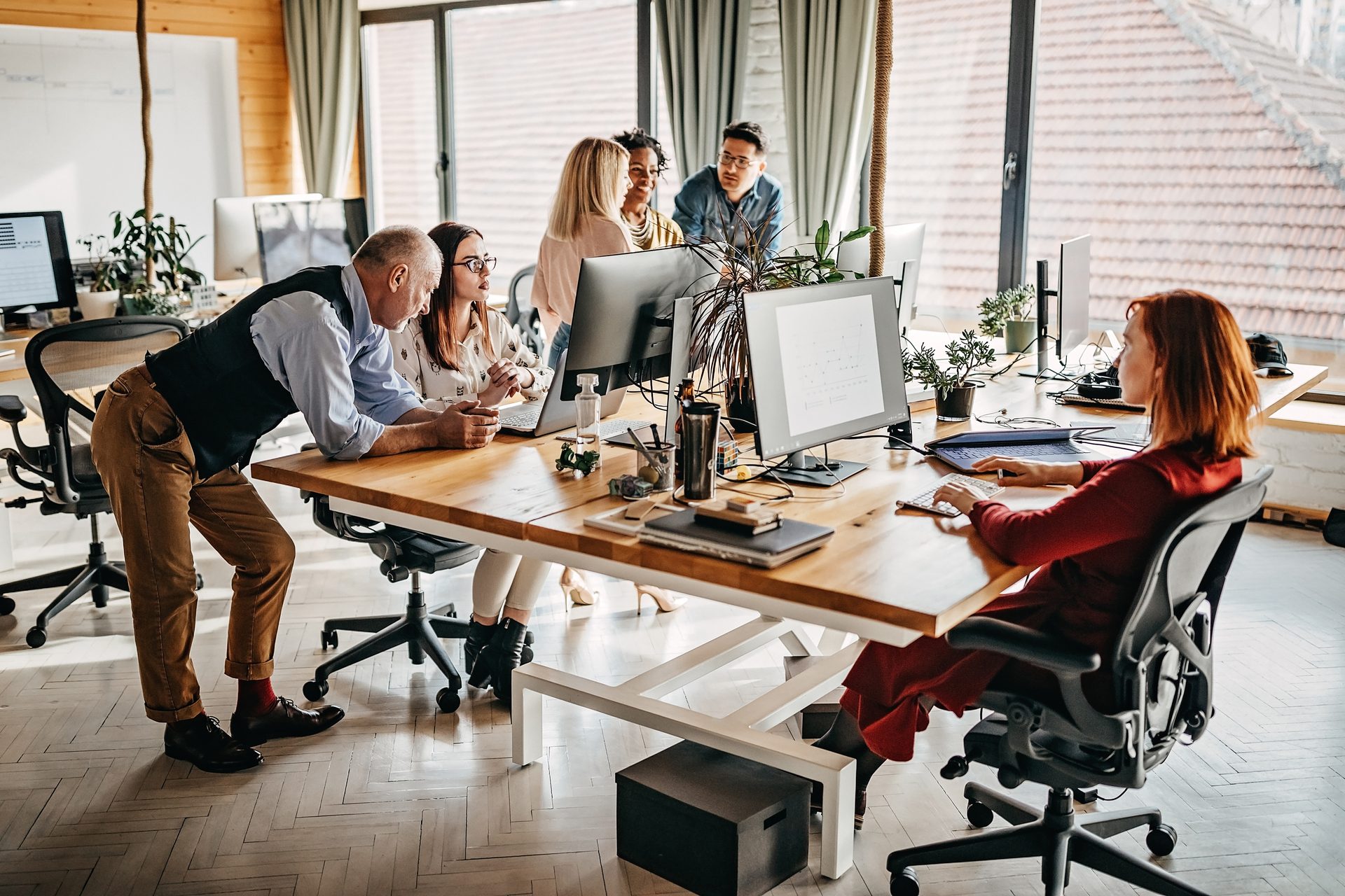 Personal computer, Office chair, Furniture, Plant, Table, Window, Desk