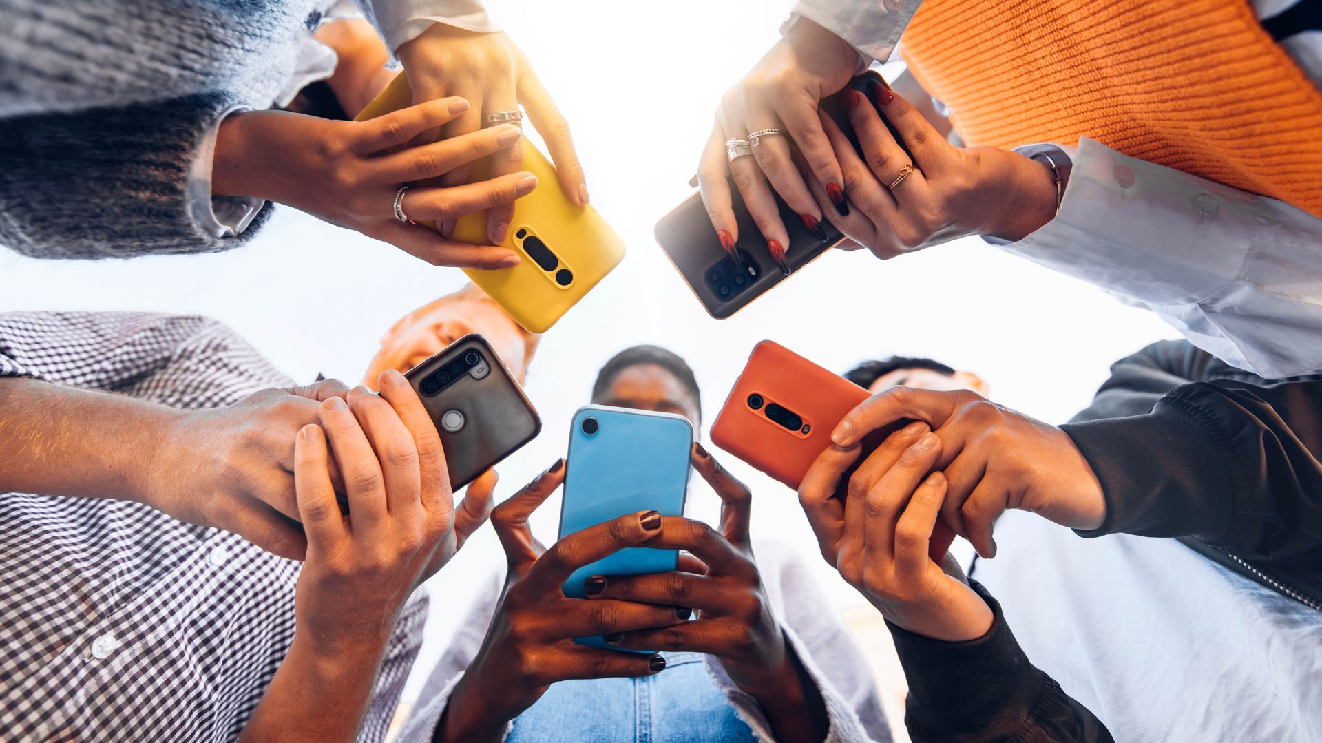 Communication Device, Hand, Fashion, Orange, Gesture, Finger, Font, Thumb, Community, Nail