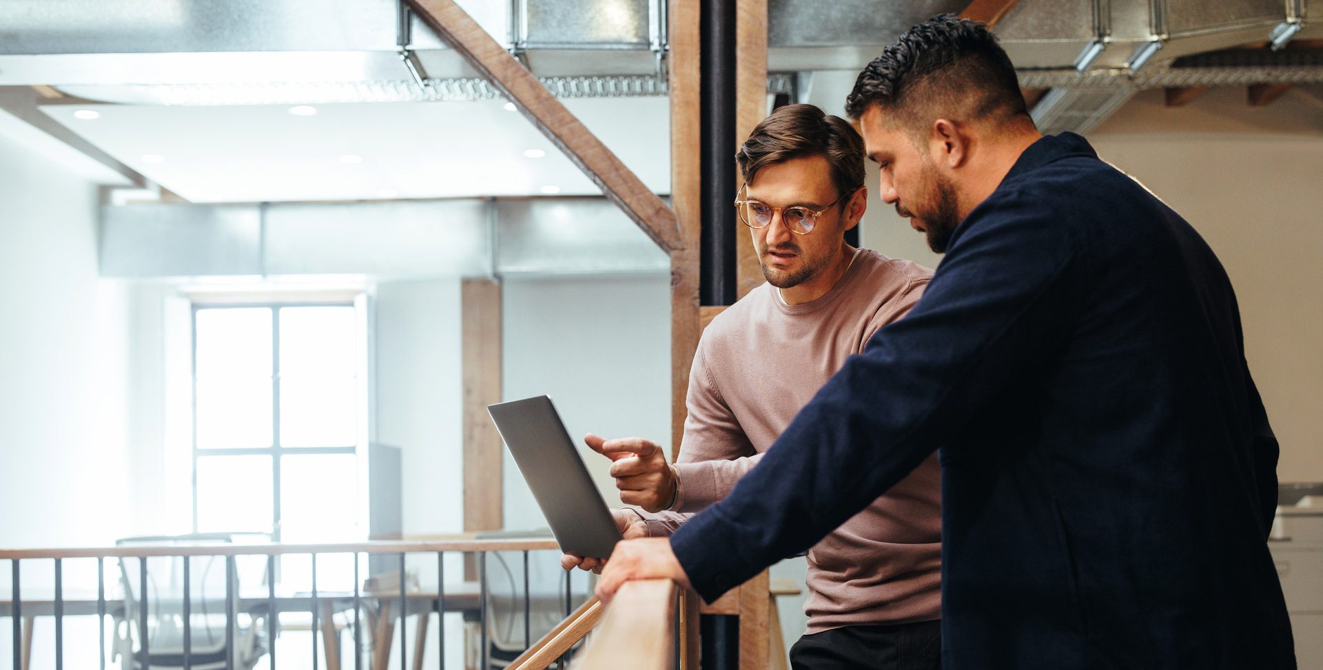 Window, Computer, Wood, Gesture
