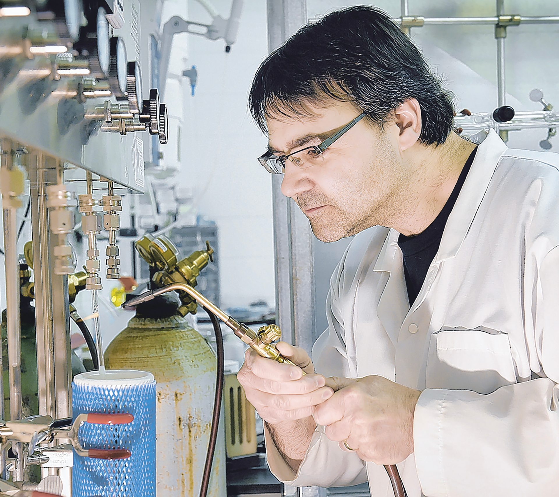 Vision care, Safety glove, Dress shirt, Eyewear, Research