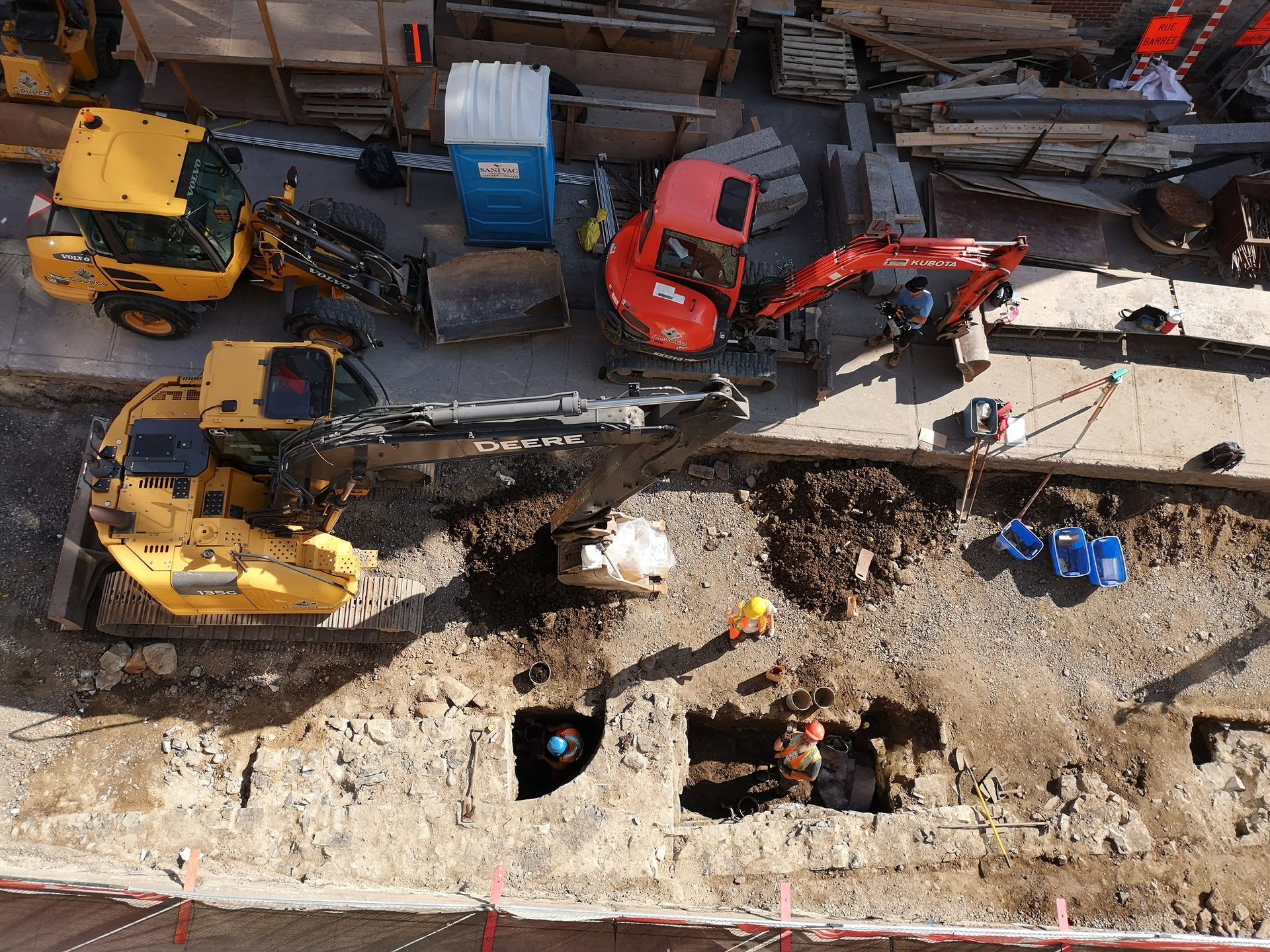 Motor vehicle, Road surface, Asphalt