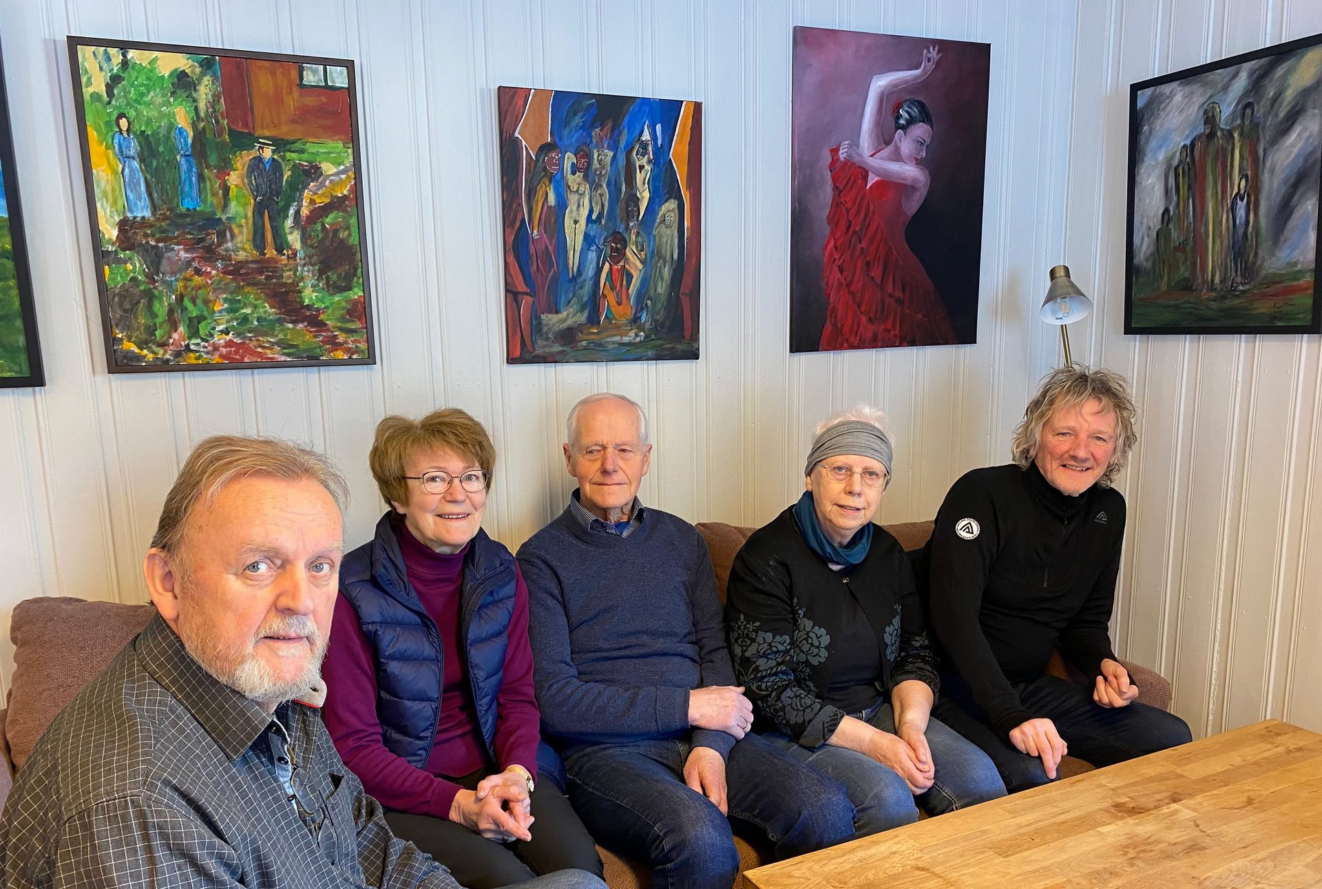 Picture frame, Smile, Artist, Community, Art