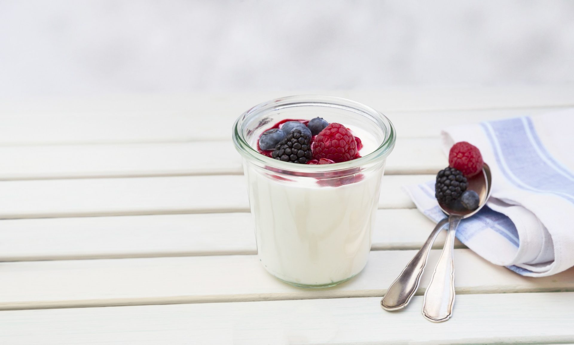 Food, Tableware, Fruit, Ingredient, Recipe, Boysenberry, Liquid, Bramble, Cuisine, Berry