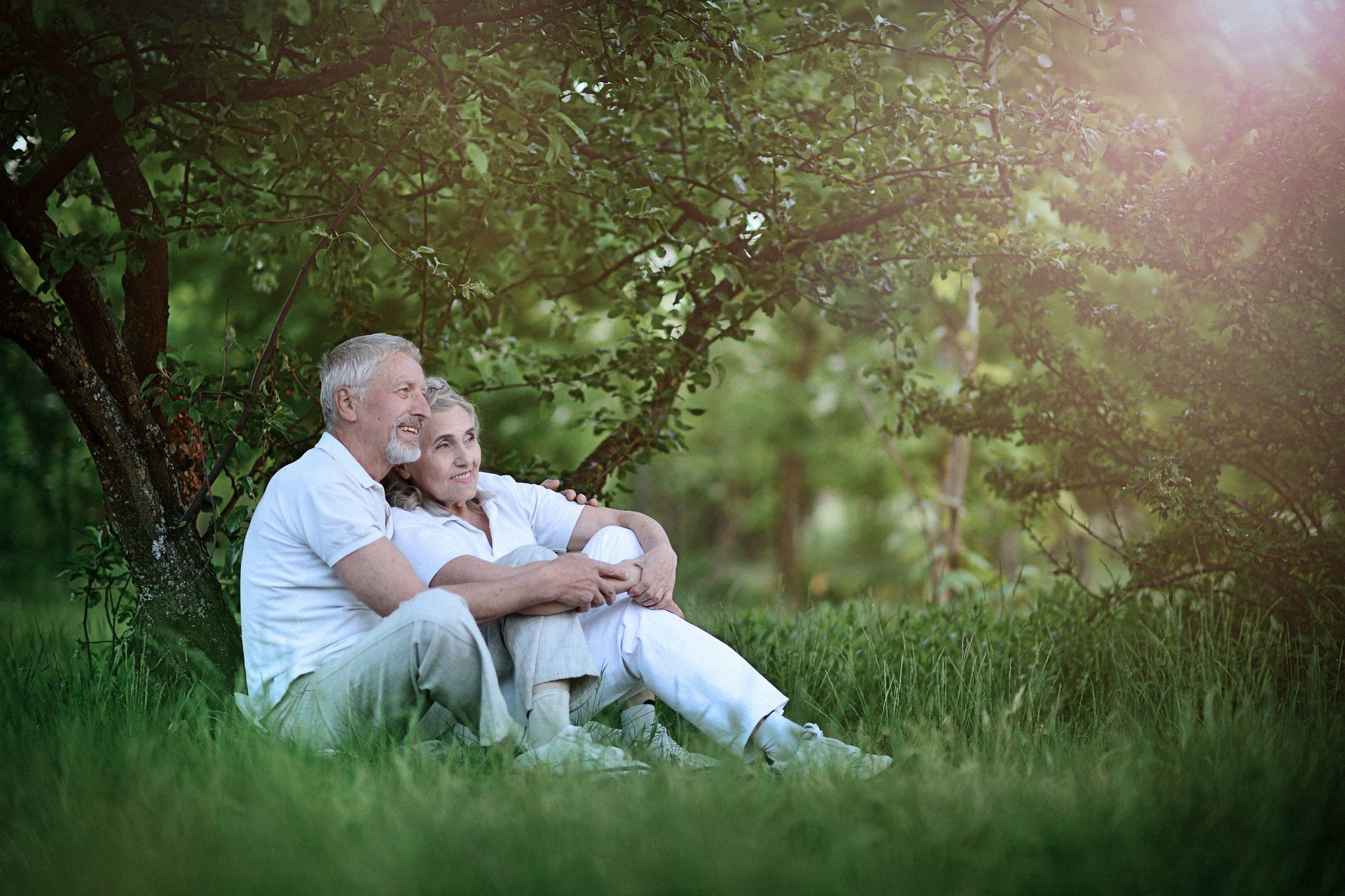 Værktøj til at oprette en dødsannonce online på navne.dk