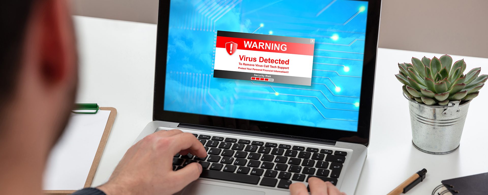 Personal computer, Output device, Space bar, Laptop, Netbook, Touchpad, Peripheral, Gadget