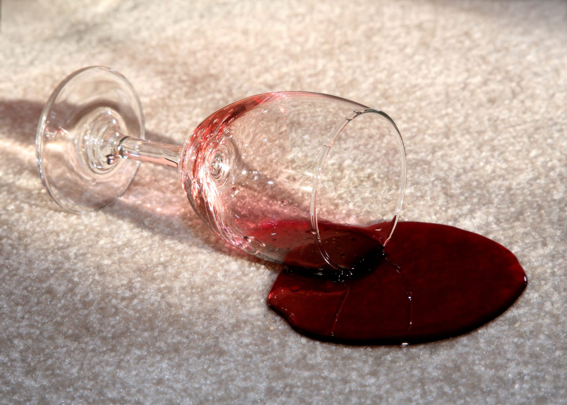 Stemware, Drinkware, Liquid, Barware, Fluid, Tableware, Wine, Drink