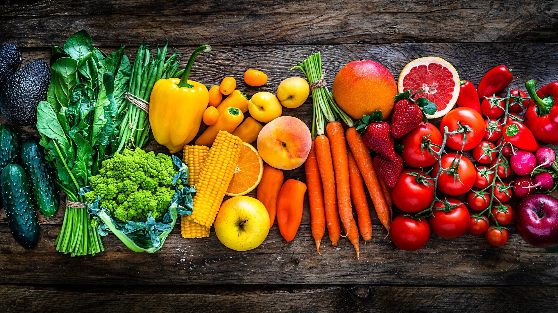 Natural foods, Food group, Leaf vegetable, Ingredient, Plant, Cuisine, Fruit