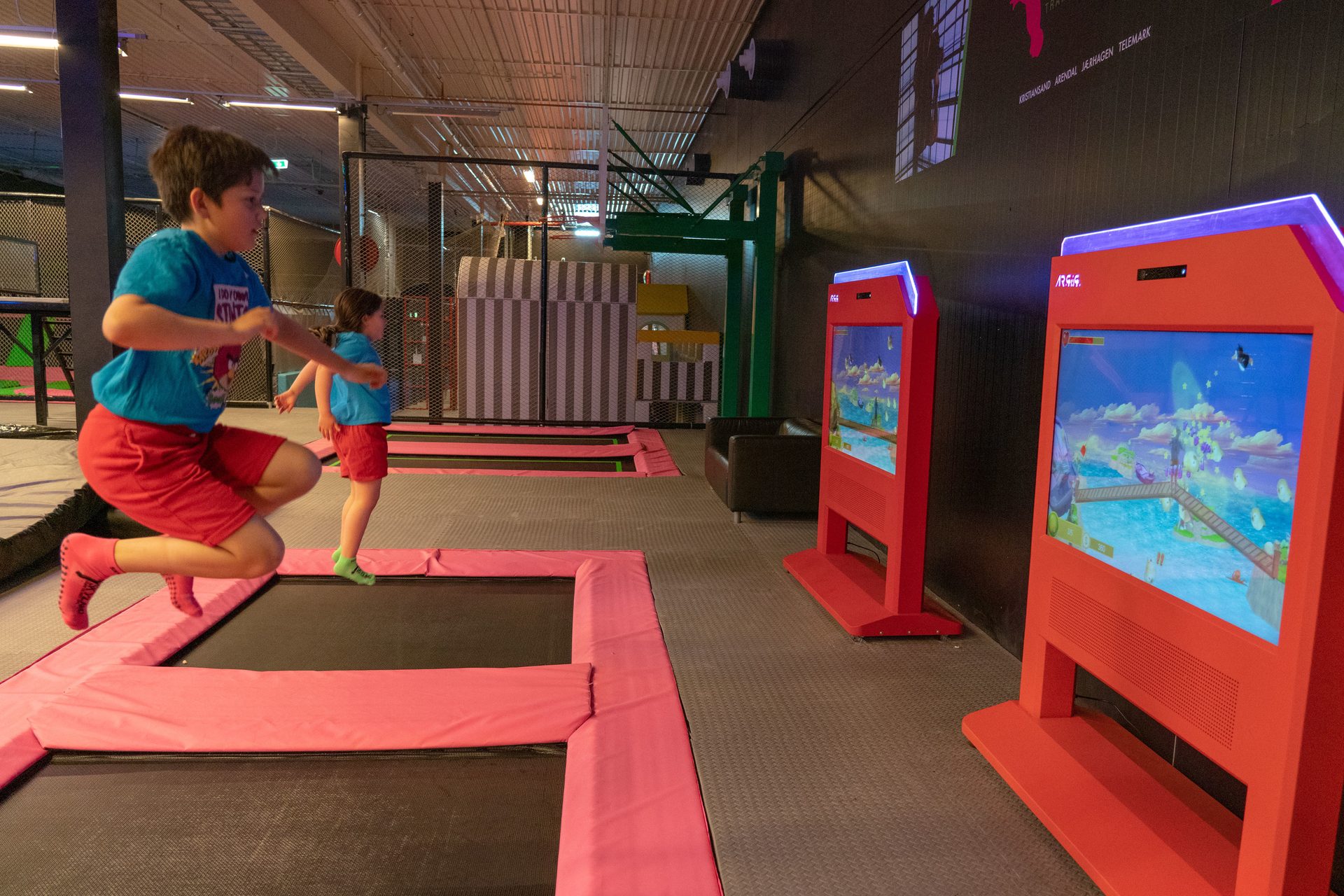 Skyland trampolinepark shop