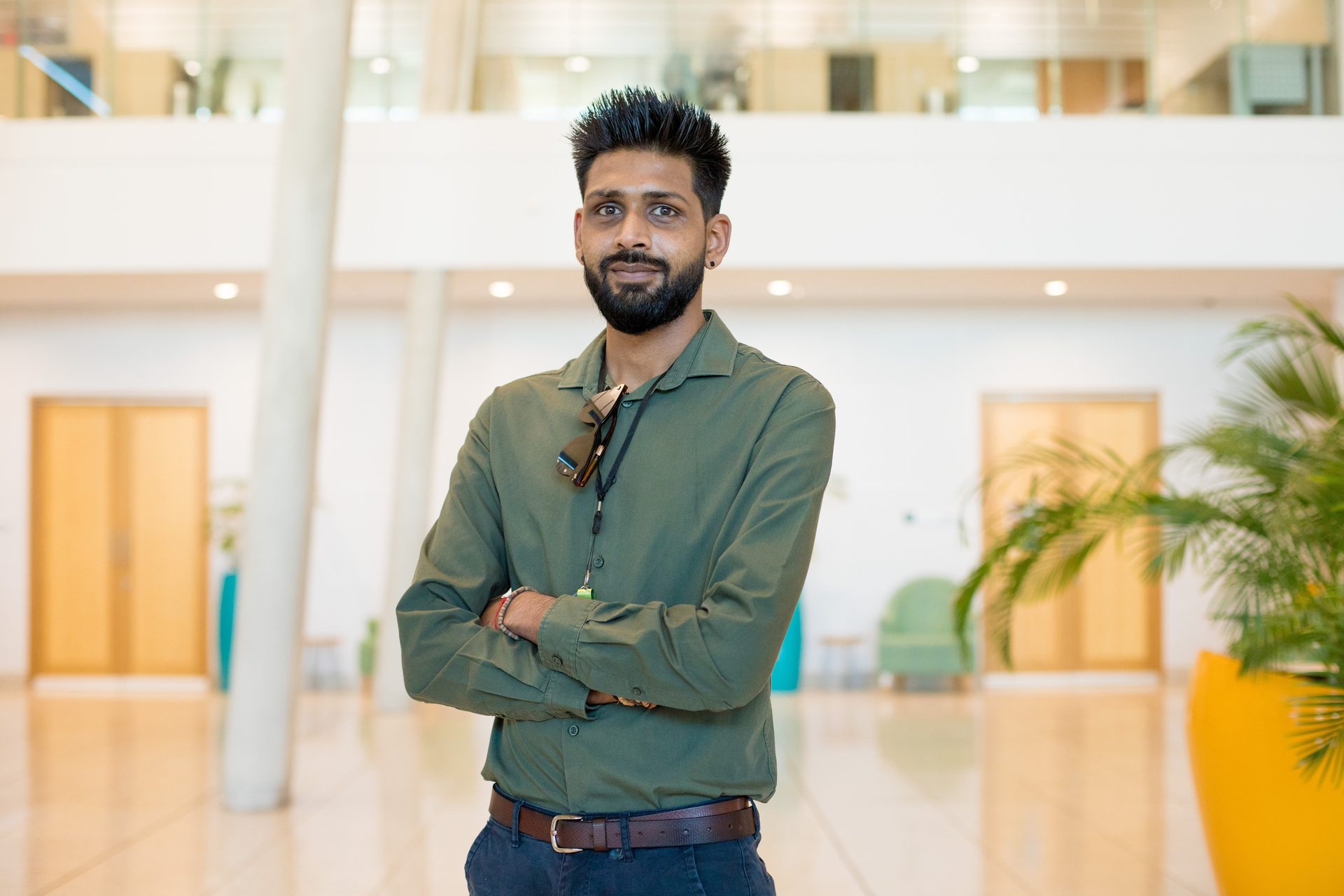 Dress shirt, Photograph, Beard, Plant, Sleeve, Collar