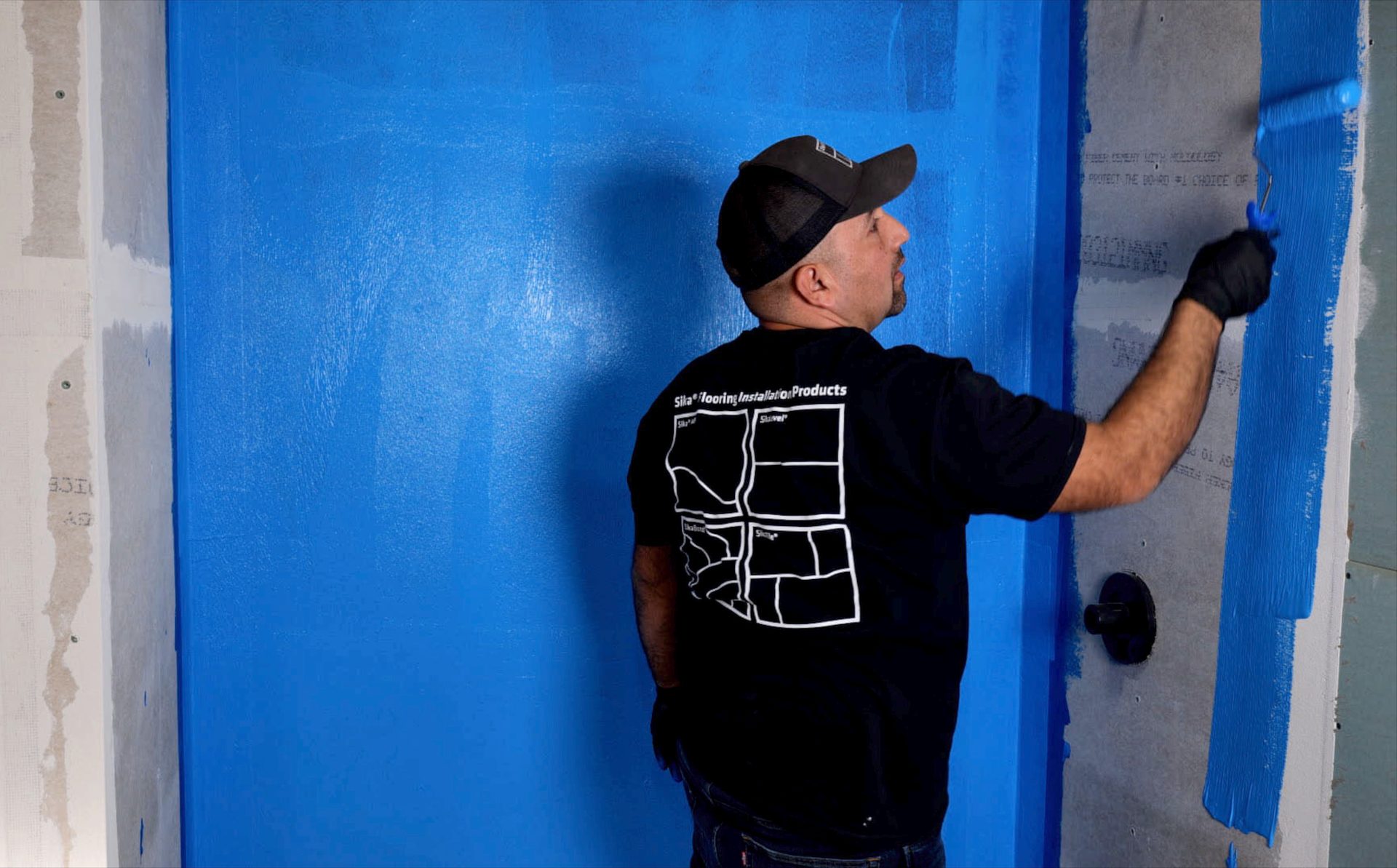 Baseball cap, Blue, Shoulder, Sleeve, Paint, Hat, Cool