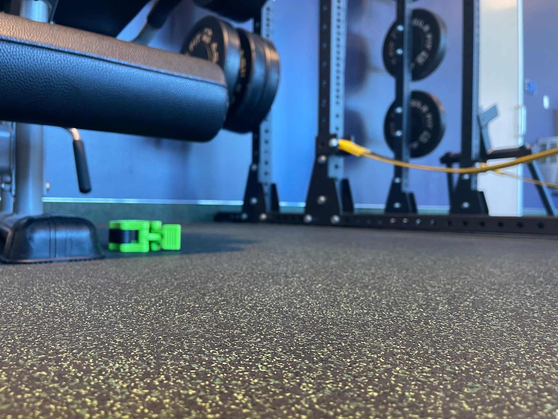 Automotive tire, Audio equipment, Leg, Flooring
