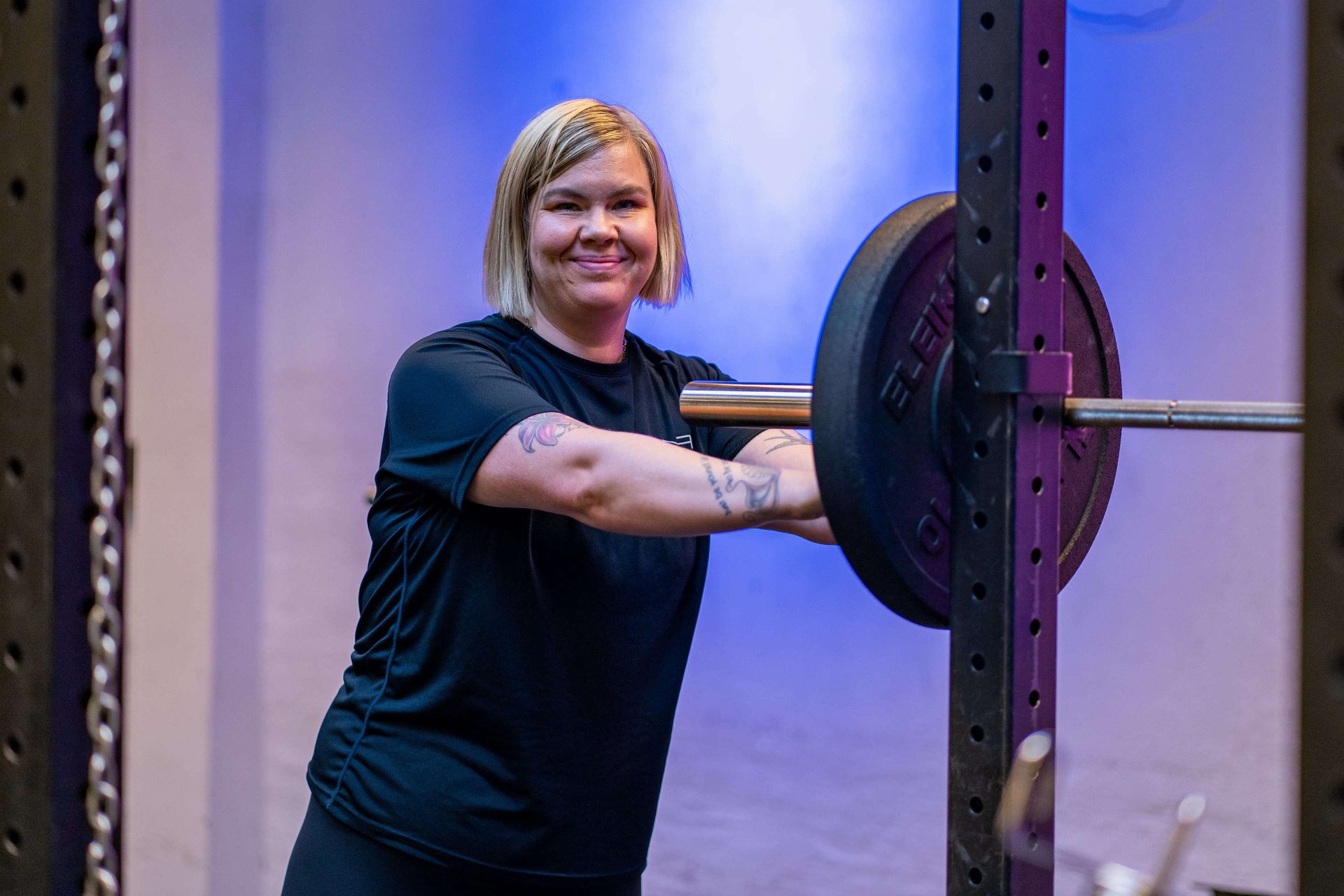 Flash photography, Smile, Purple, Entertainment