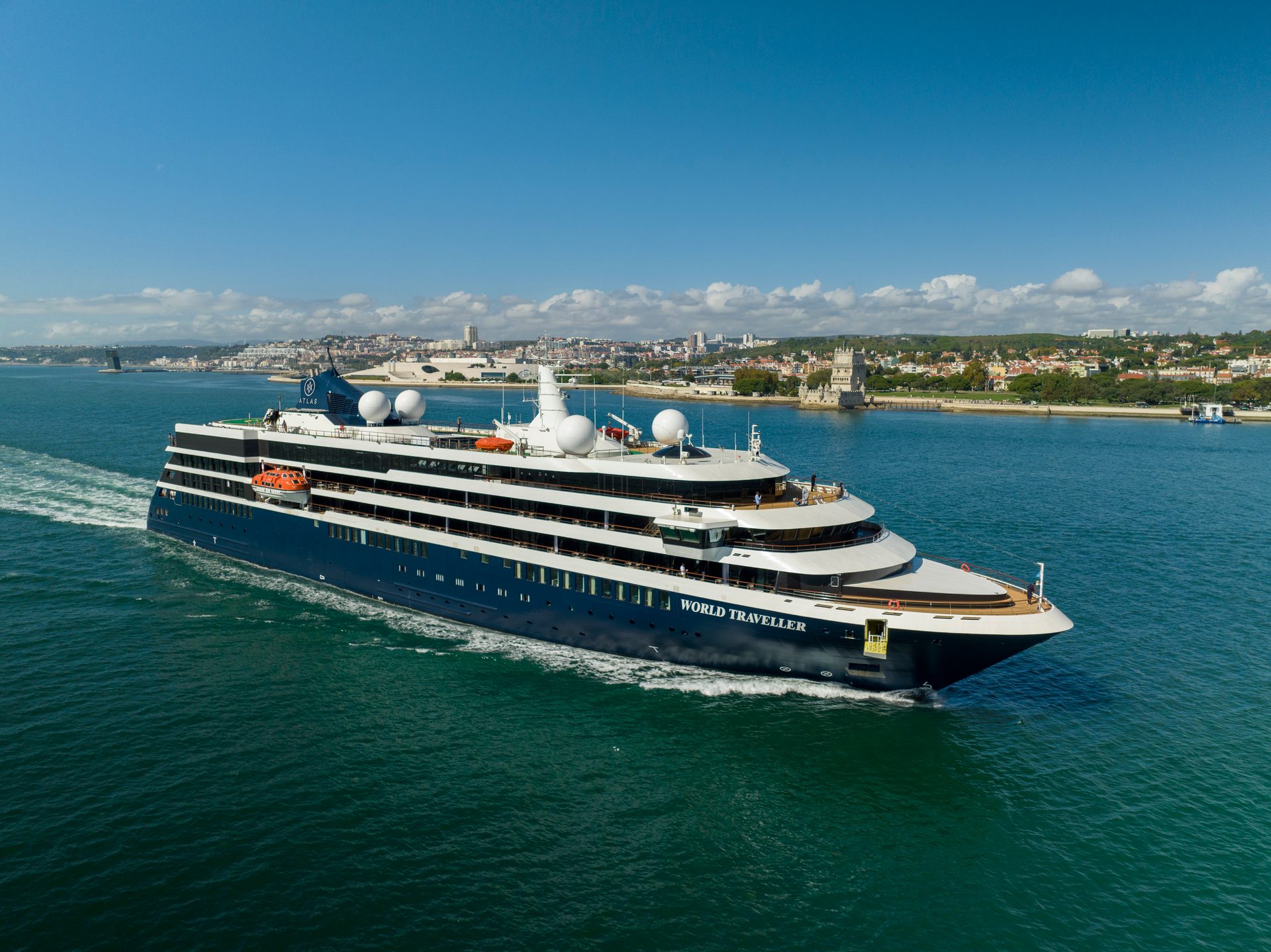 Naval architecture, Cruise ship, Water, Sky, Watercraft, Boat, Cloud, Vehicle, Cruiseferry