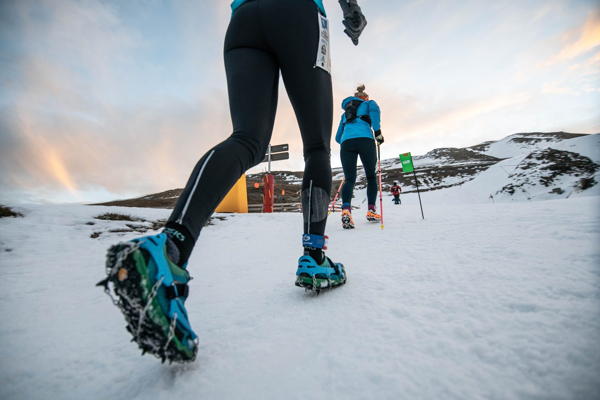 Playing in the snow, Ski Equipment, Winter sports, Recreation, Snowshoe, Adventure
