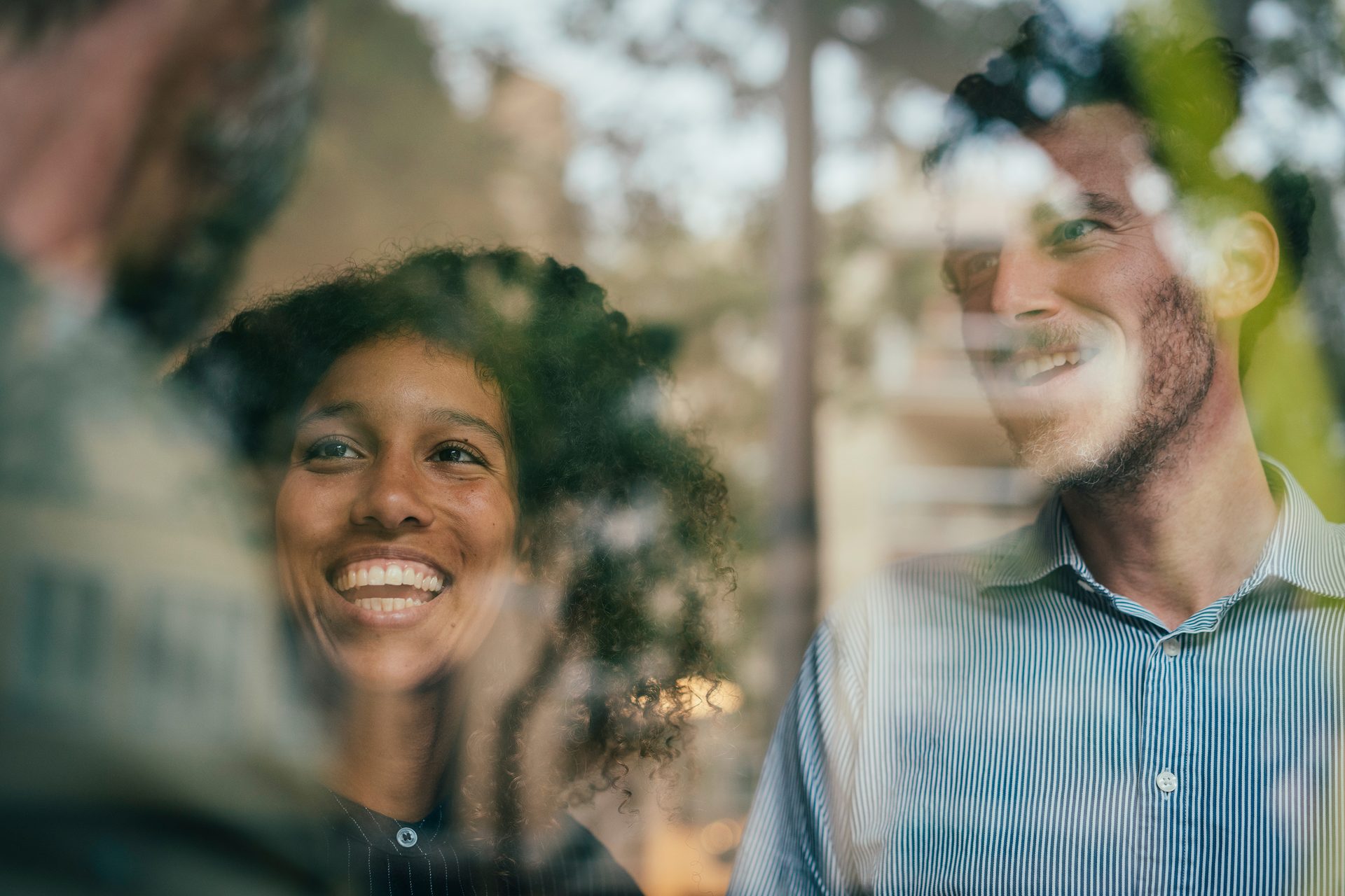 People in nature, Facial expression, Smile, Happiness, Shirt, Interaction, Friendship, Tooth, Fun