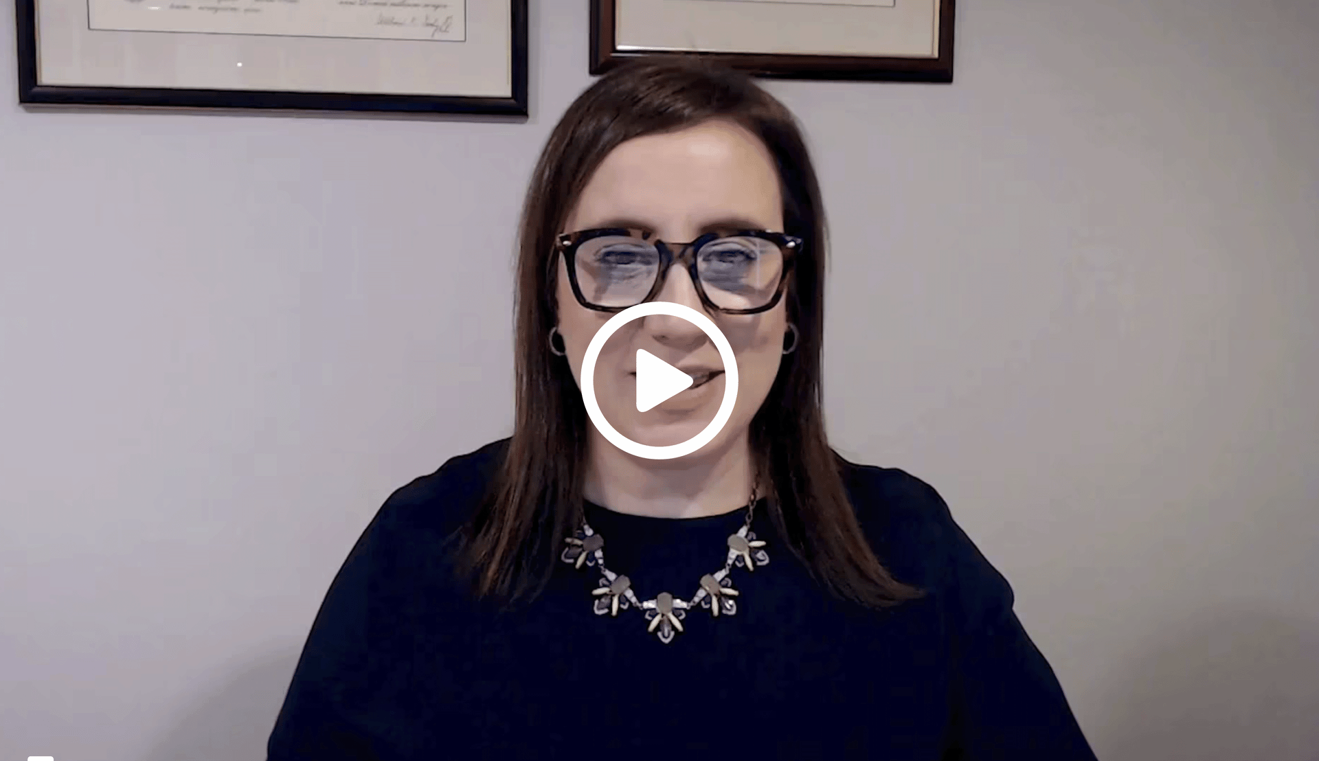 Vision Care, Facial expression, Brown hair, Eyewear, Glasses, Eyebrow