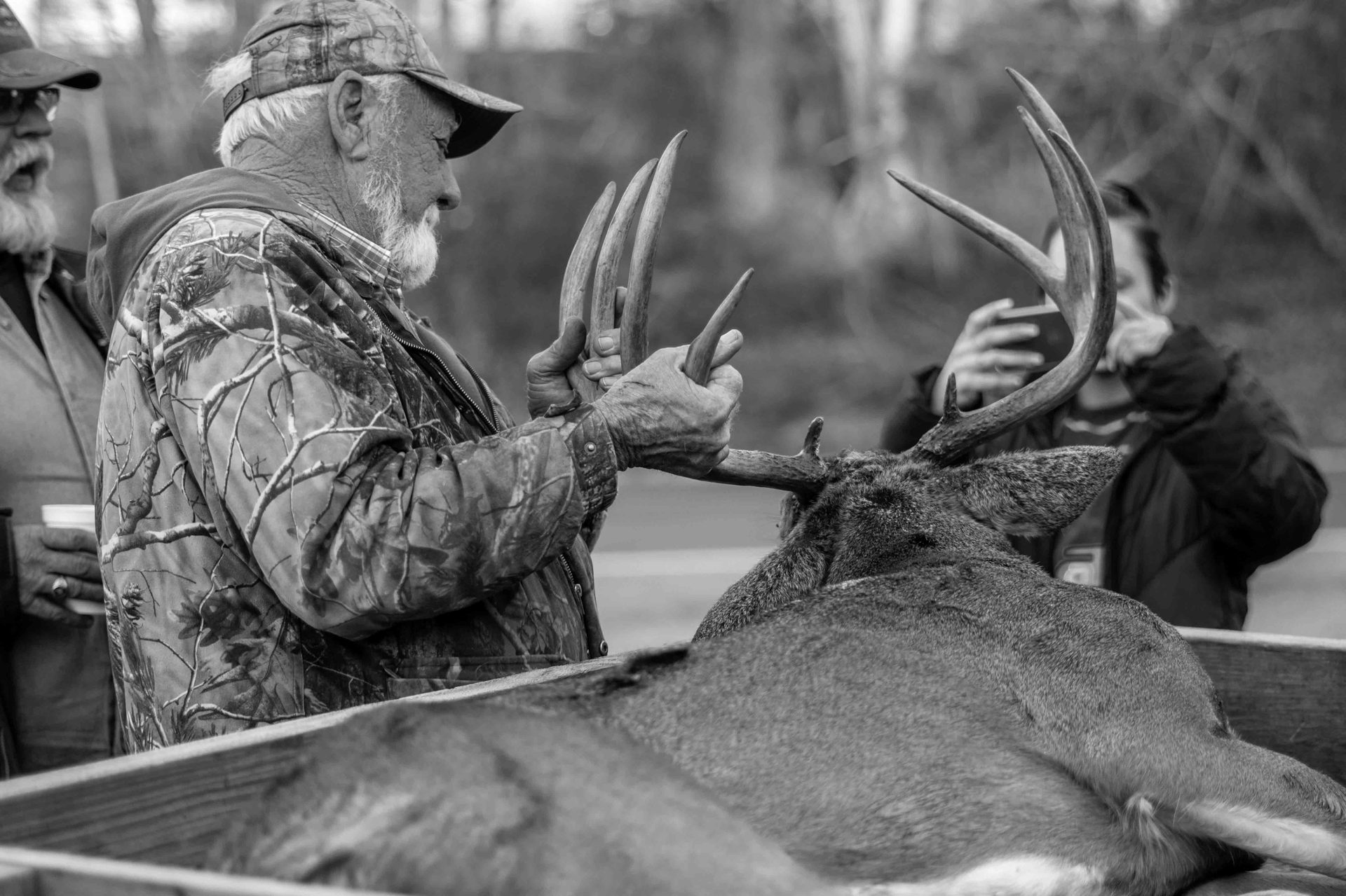 Deer hunting, Barren-ground caribou, Reindeer, Antler, Elk, Horn, Hat, Recreation