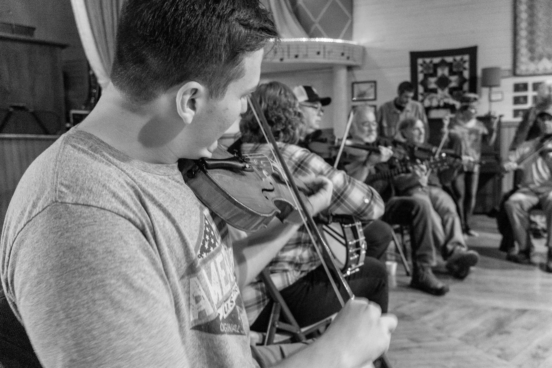 Bowed string instrument, Violin family, Chordophone, Fiddle, Violinist, Music, Musician