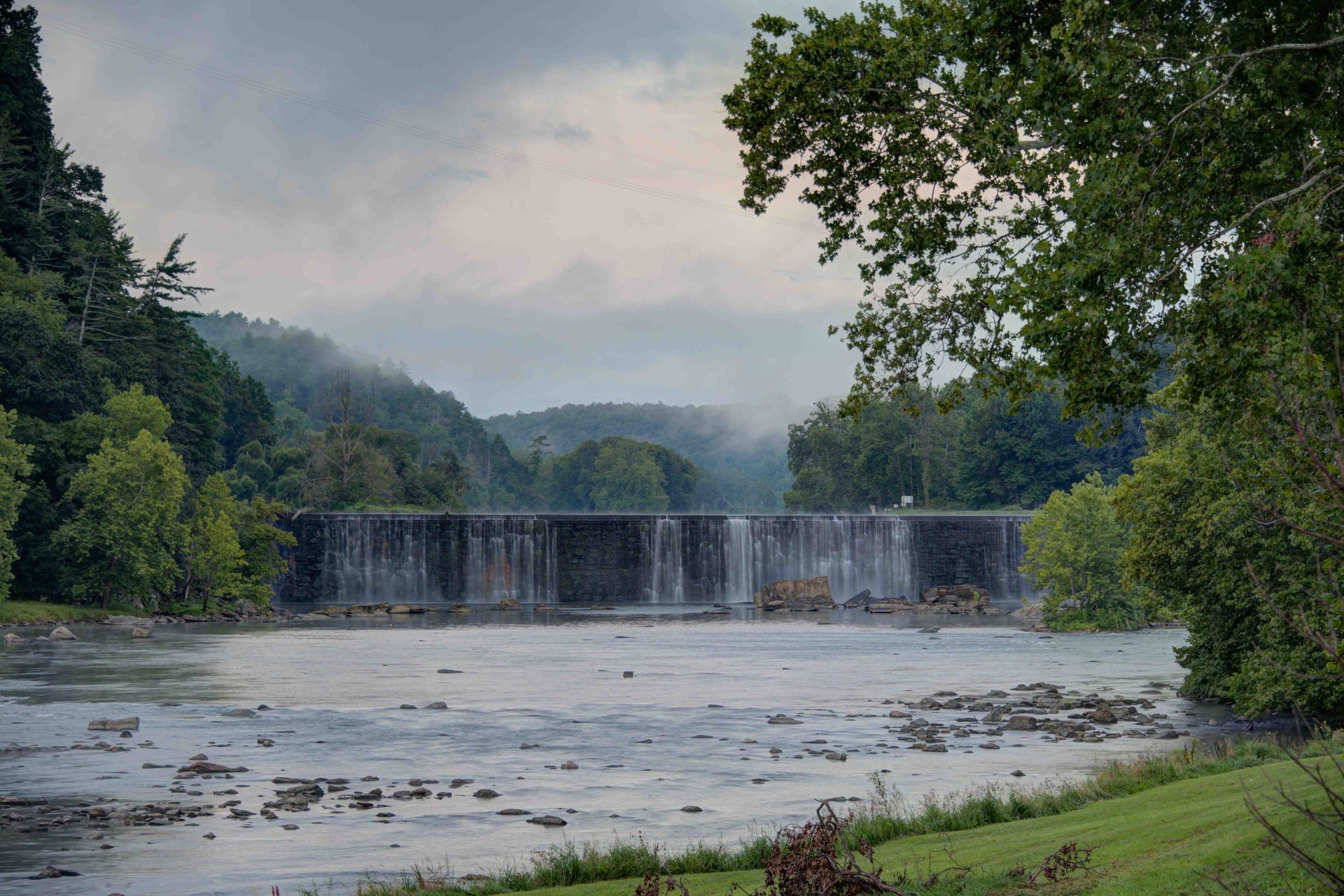 Fluvial landforms of streams, Natural environment, Water, Nature, Watercourse, Bank, River, Forest, Stream