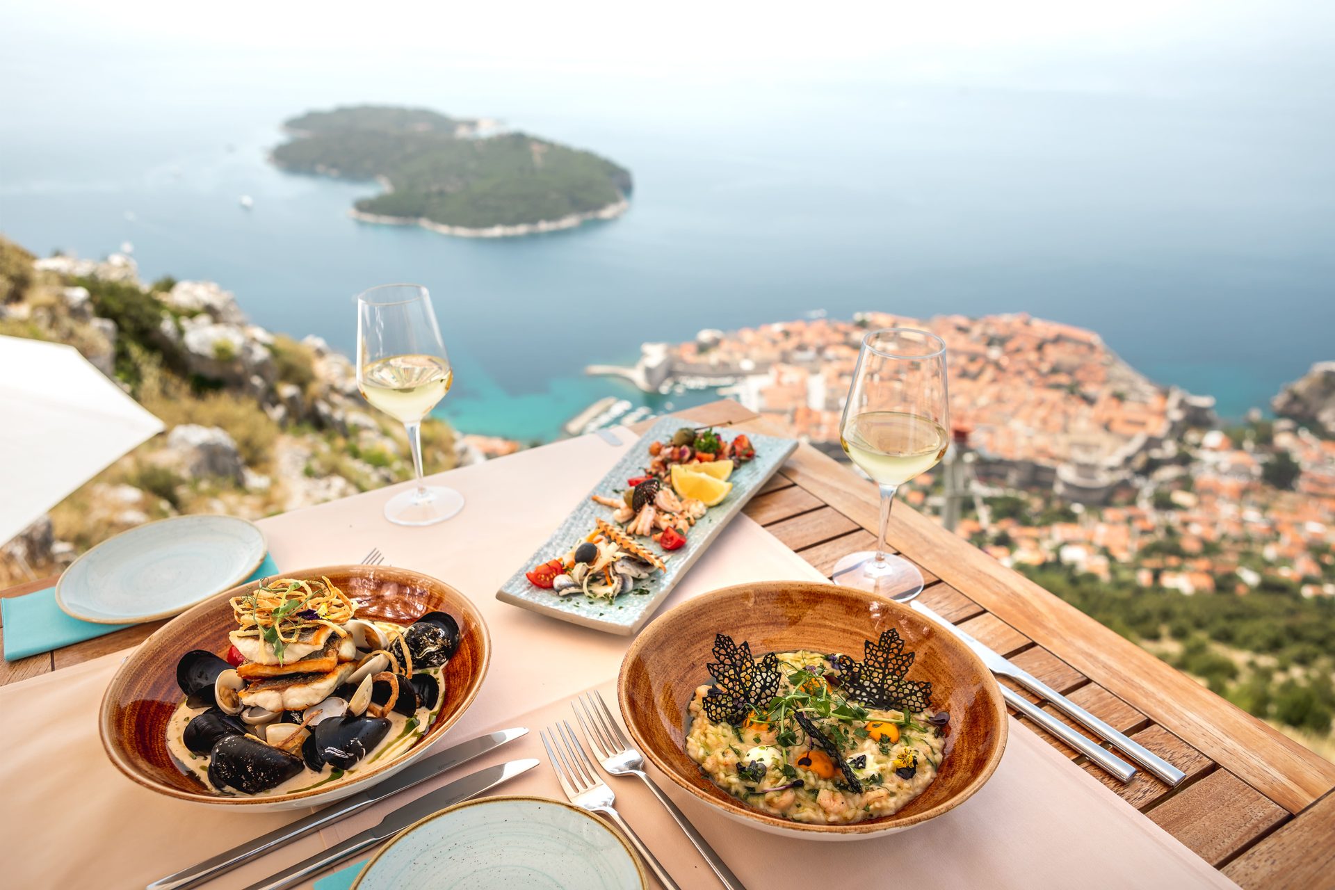 Food, Water, Tableware, Table, Dishware, Recipe, Plate, Ingredient, Cuisine
