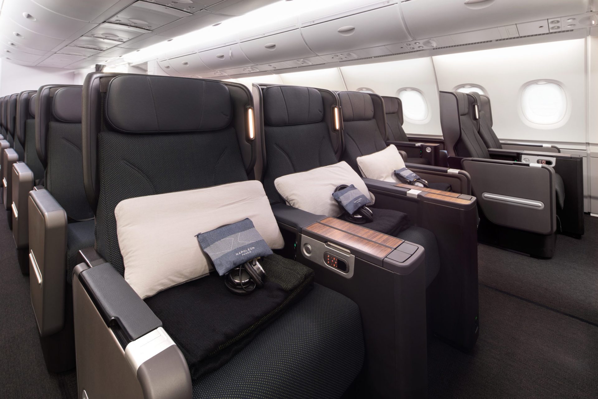 Aircraft cabin, Air travel, Aerospace Engineering, Airline, Aviation, Airliner