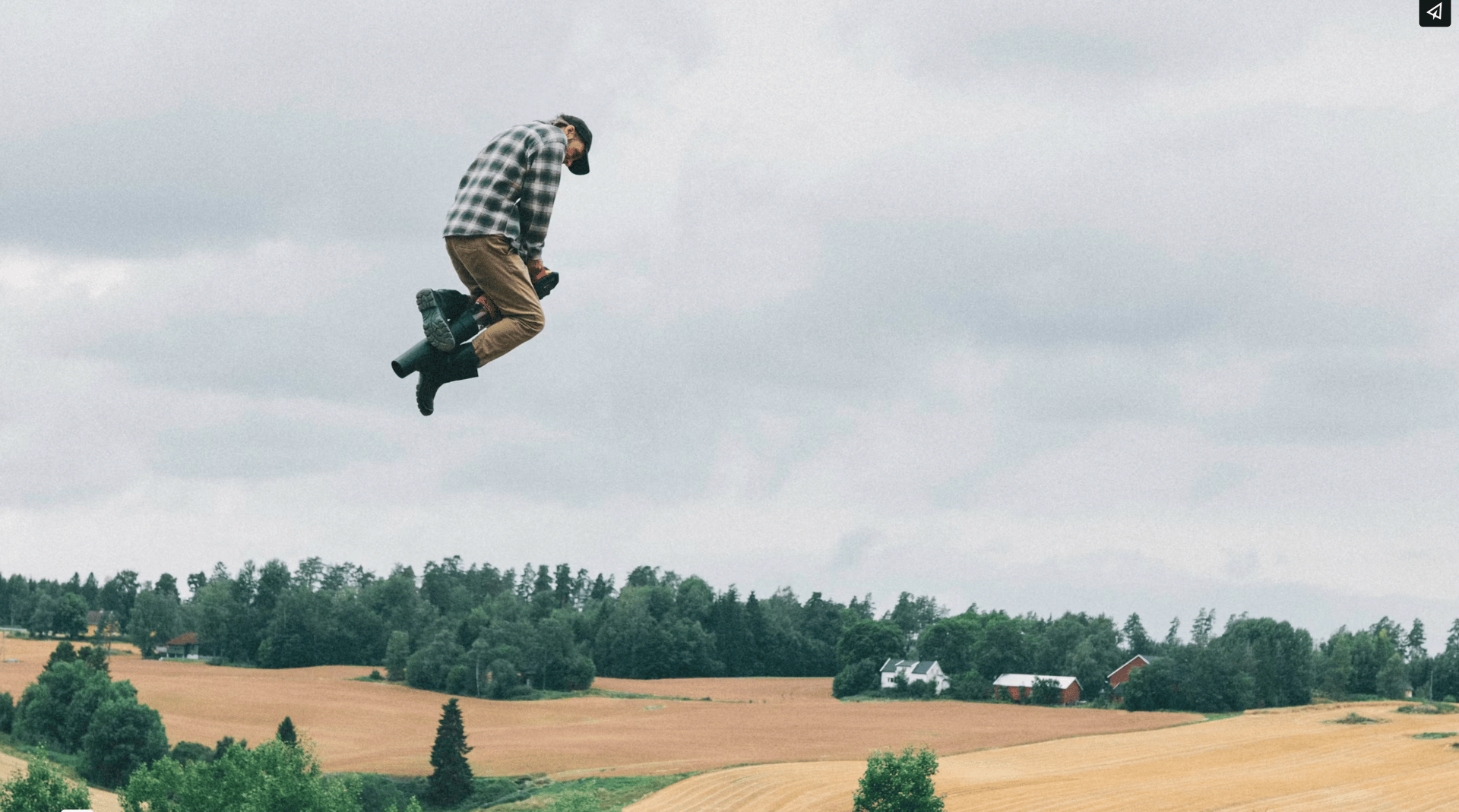 Footwear, Sky, Trousers, Cloud, Tree, Rolling