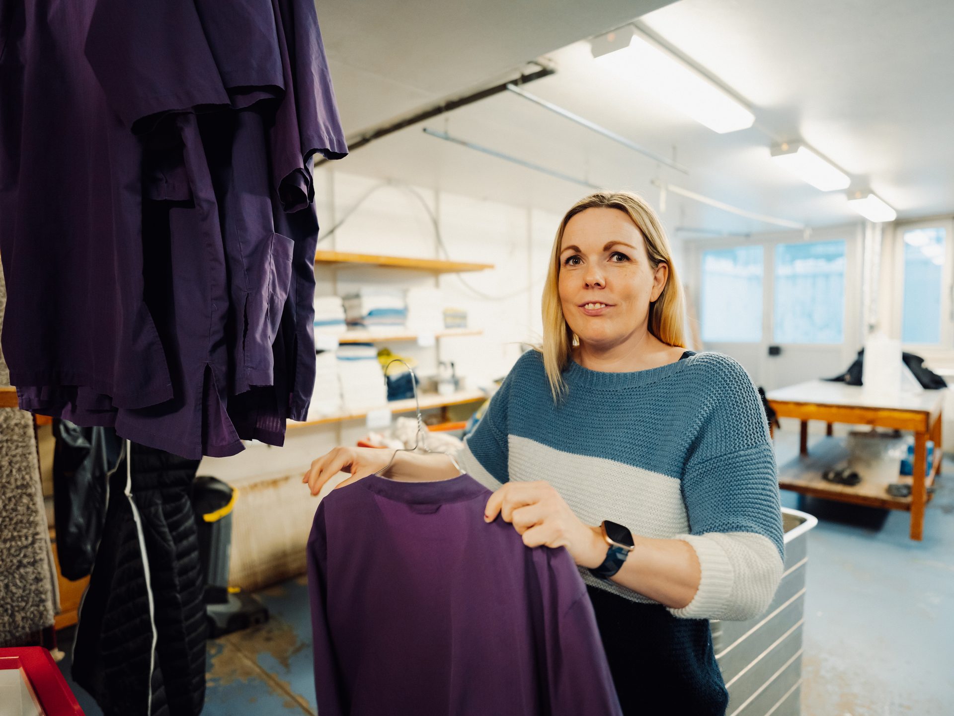 Purple, Sleeve