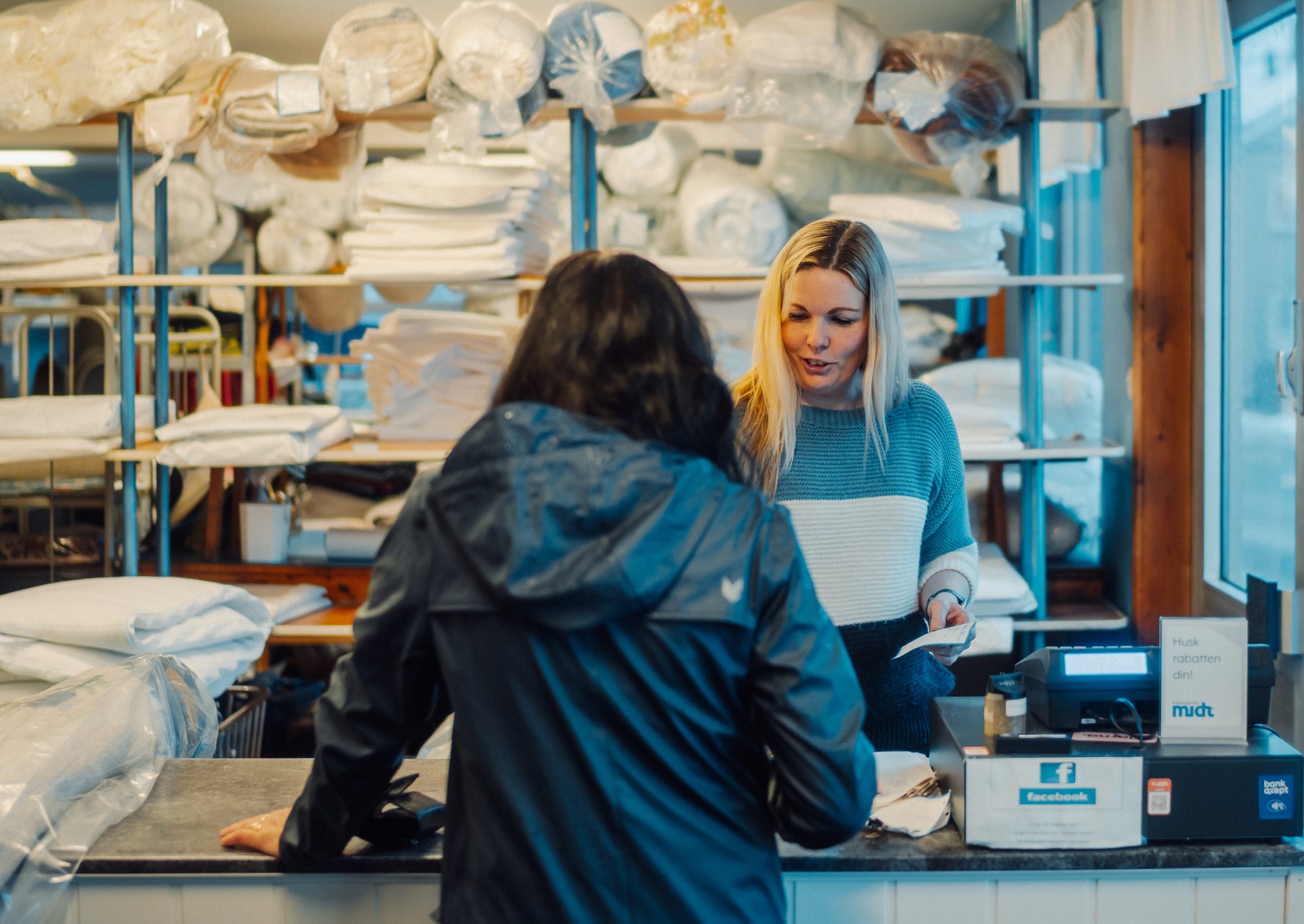 Human, Fashion, Sleeve, Customer