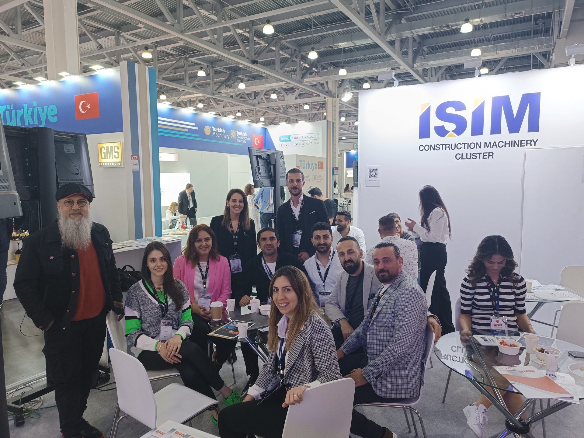 Automotive design, Product, Fashion, Chair, Coat, Architecture, Table, Suit, Community