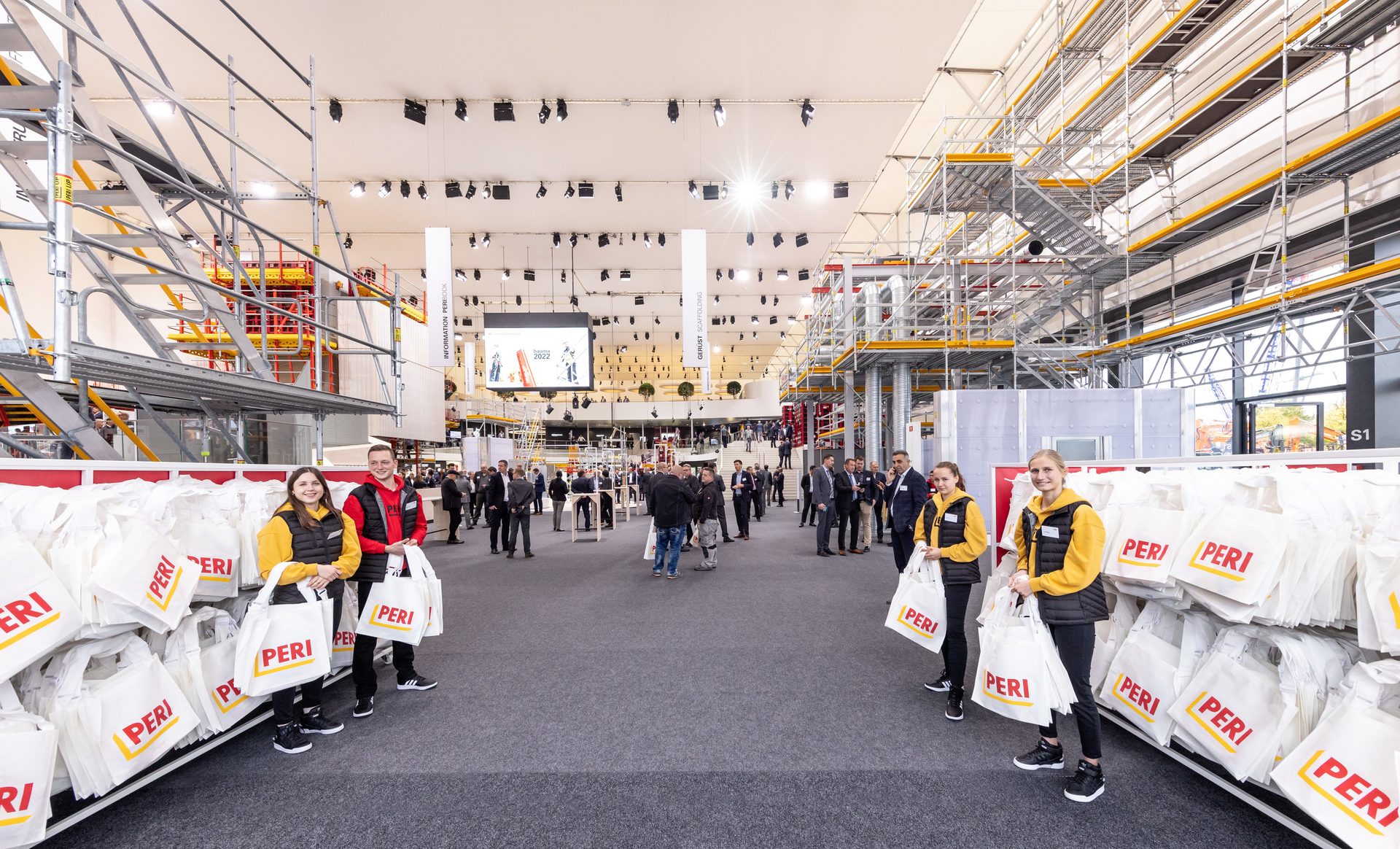 Motor vehicle, Building, Architecture, Asphalt