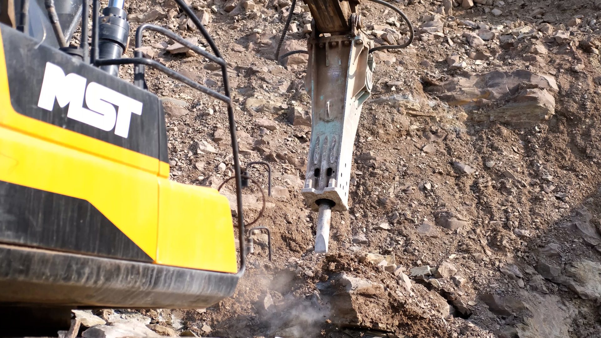 Automotive tire, Asphalt, Slope