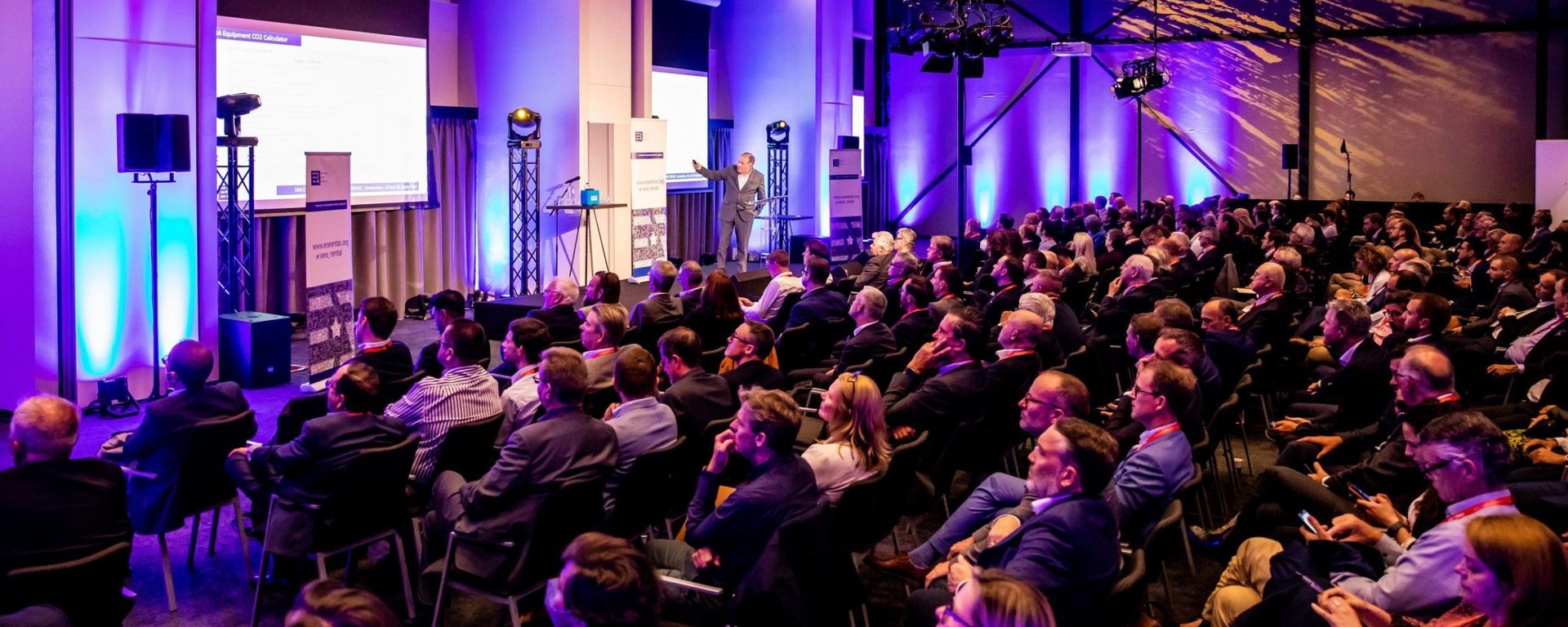 Purple, Lighting, Entertainment, Curtain, Crowd, Violet