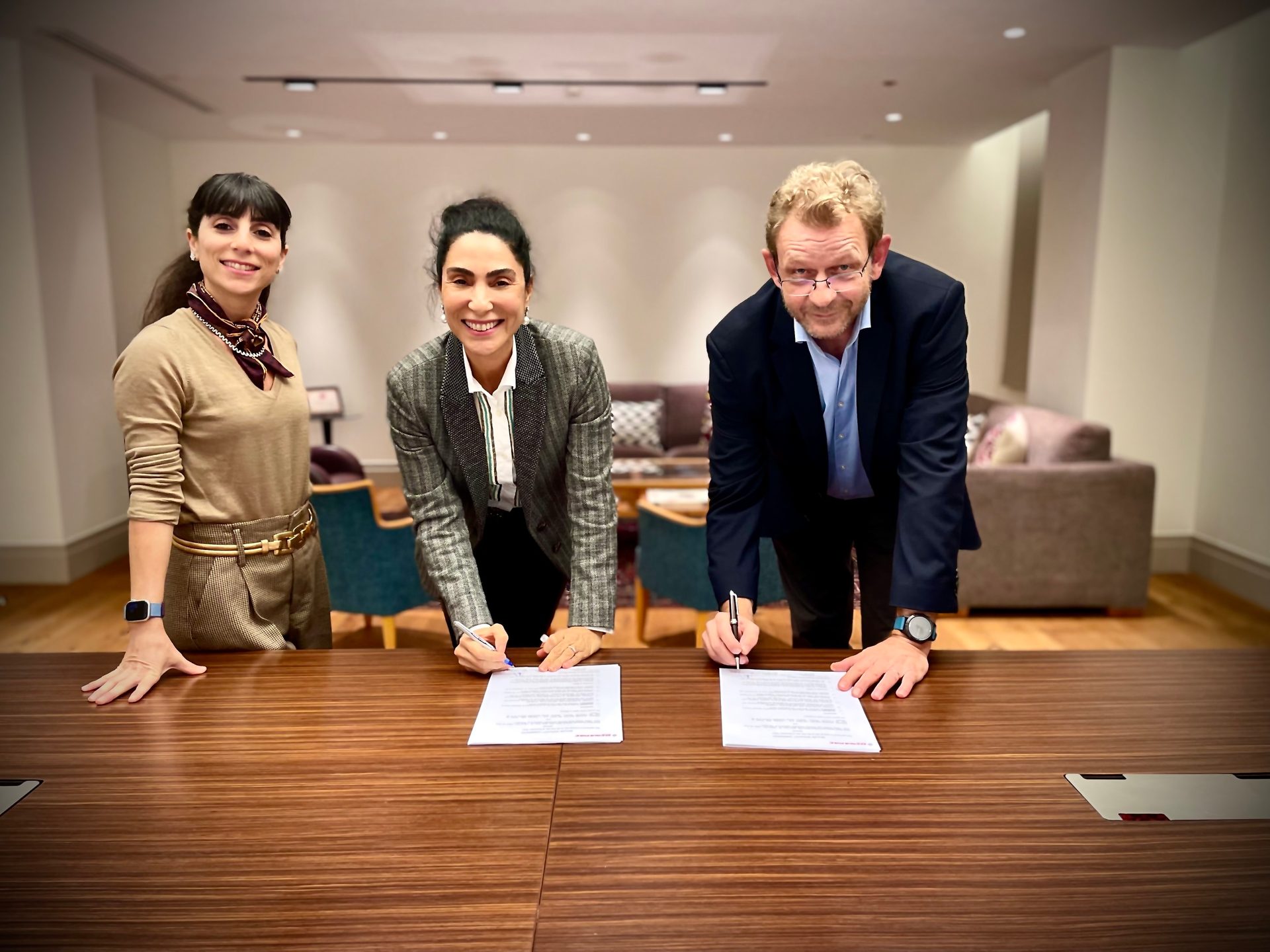 Smile, Table, Chair, Wood, Suit