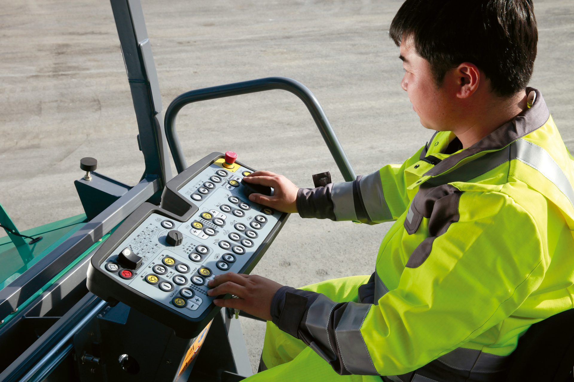 Motor vehicle, High-visibility clothing, Automotive design, Workwear, Yellow