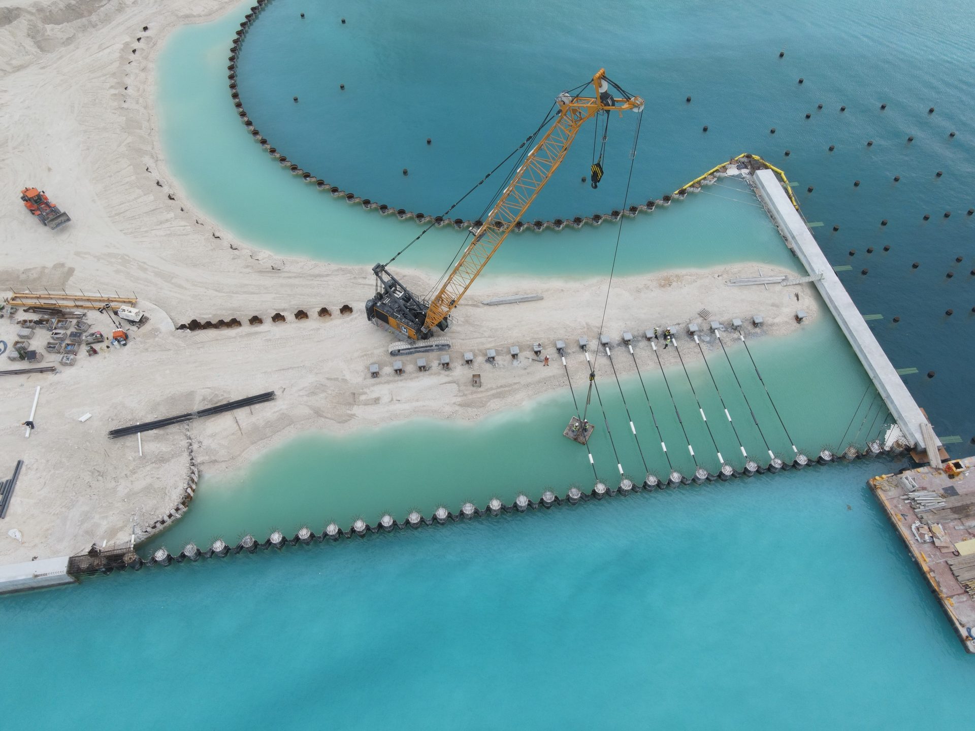 Coastal and oceanic landforms, Urban design, Water, Azure, Aqua