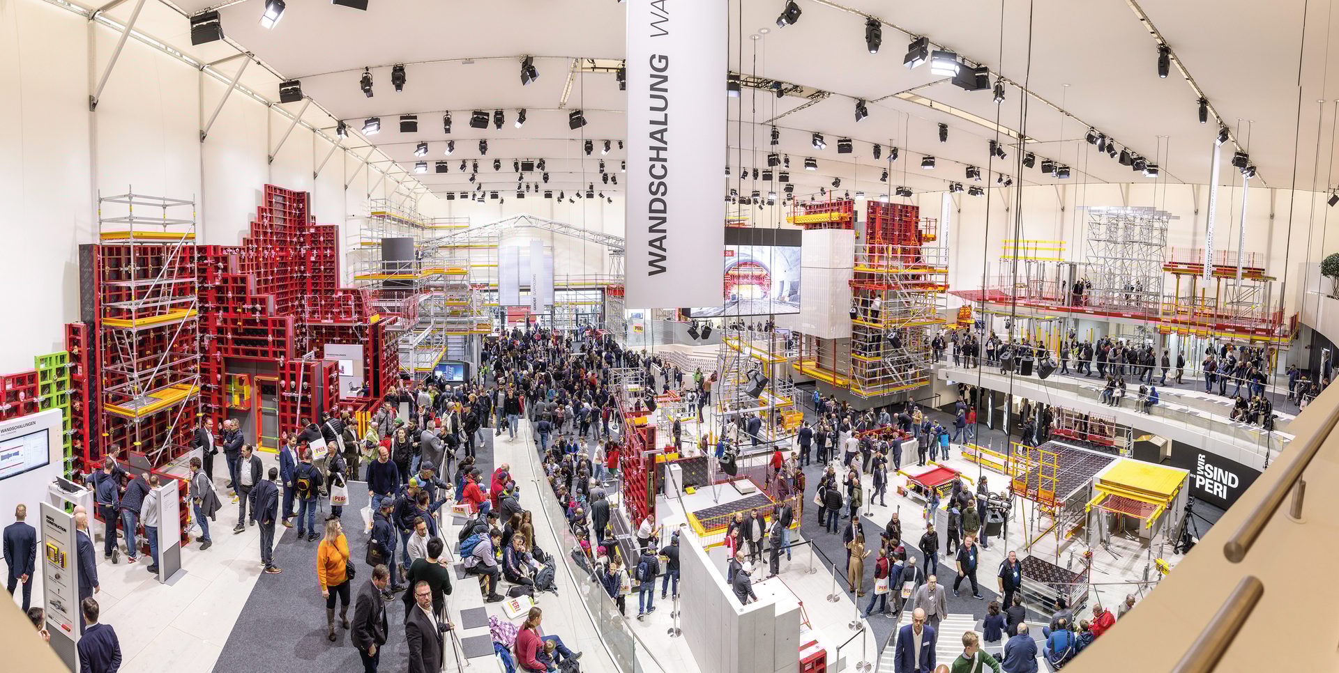 Building, Line, Crowd