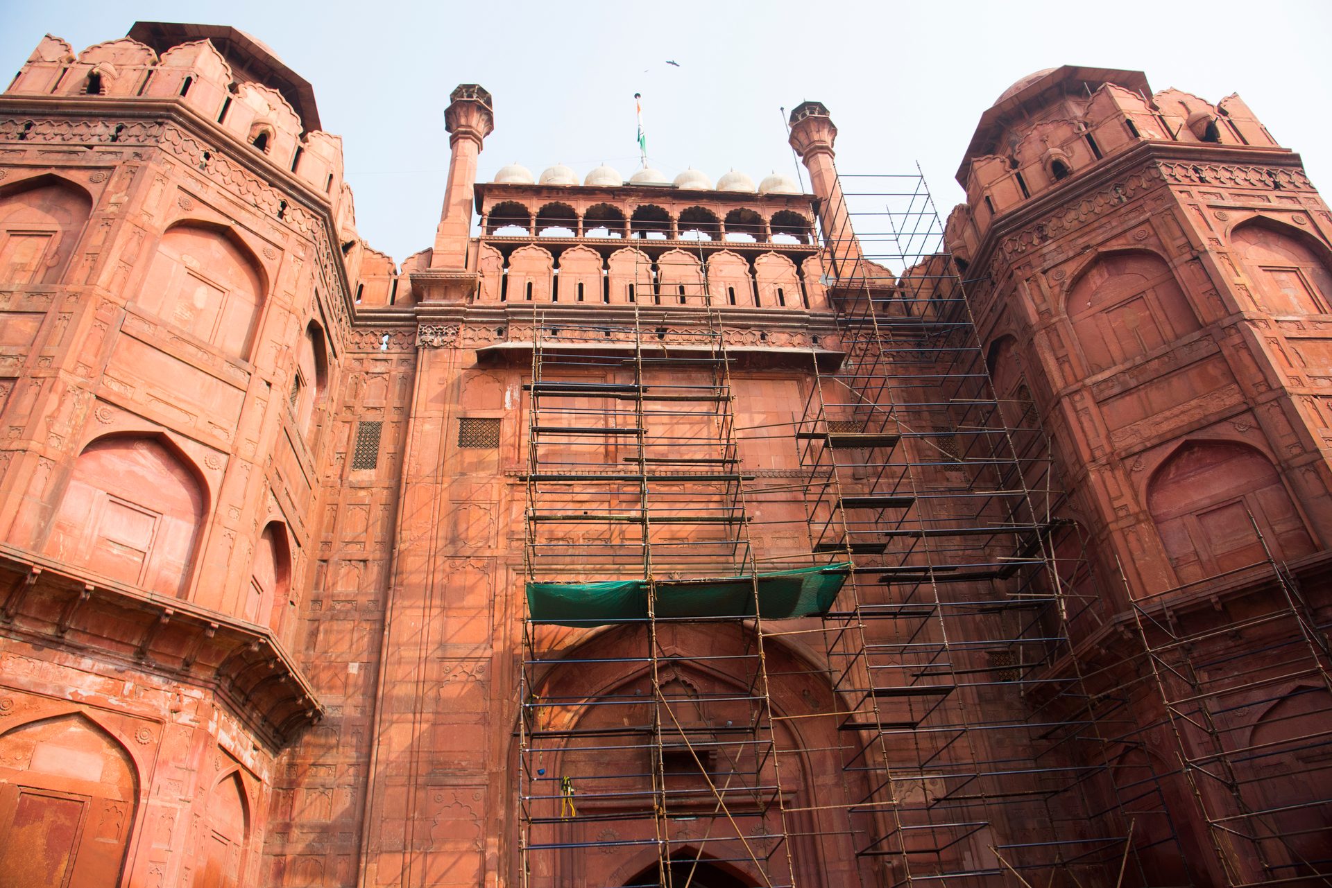 Building material, Sky, Brick