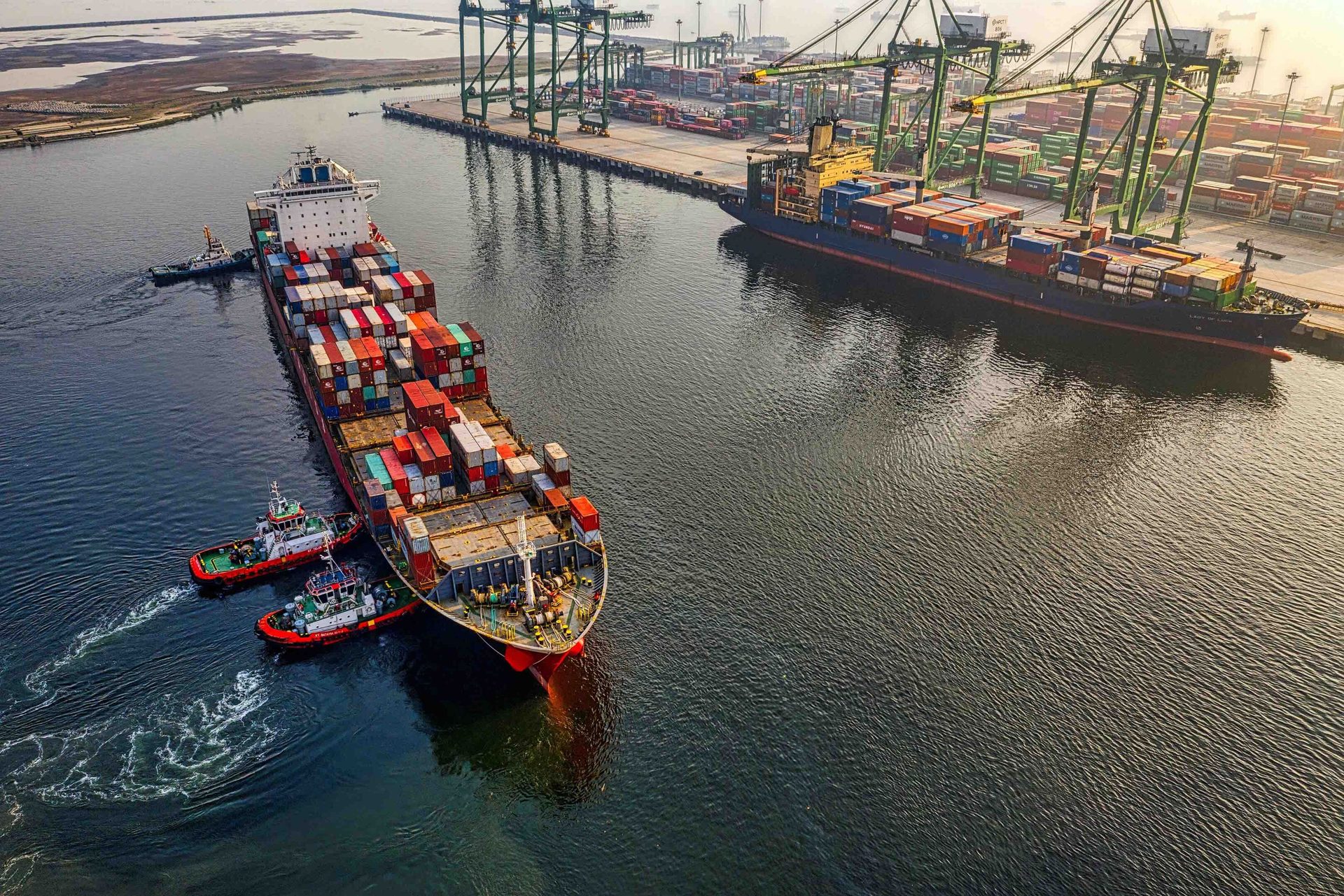Shipping container, Cargo ship, Freight transport, Boat, Watercraft, Port, Panamax