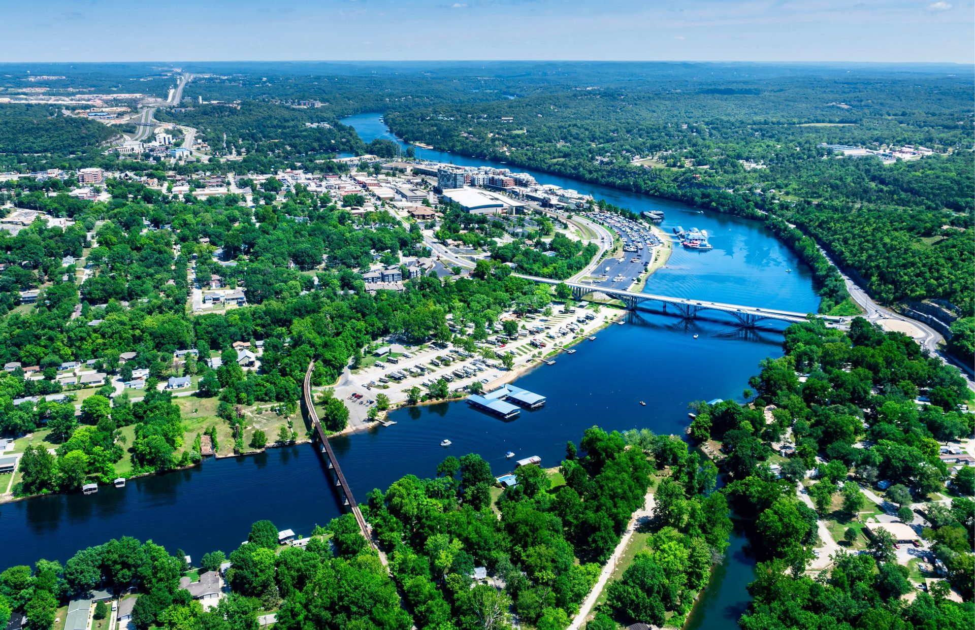 Body of water, Bird's-eye view, Aerial photography, Urban design, Waterway, Channel, Landscape, River