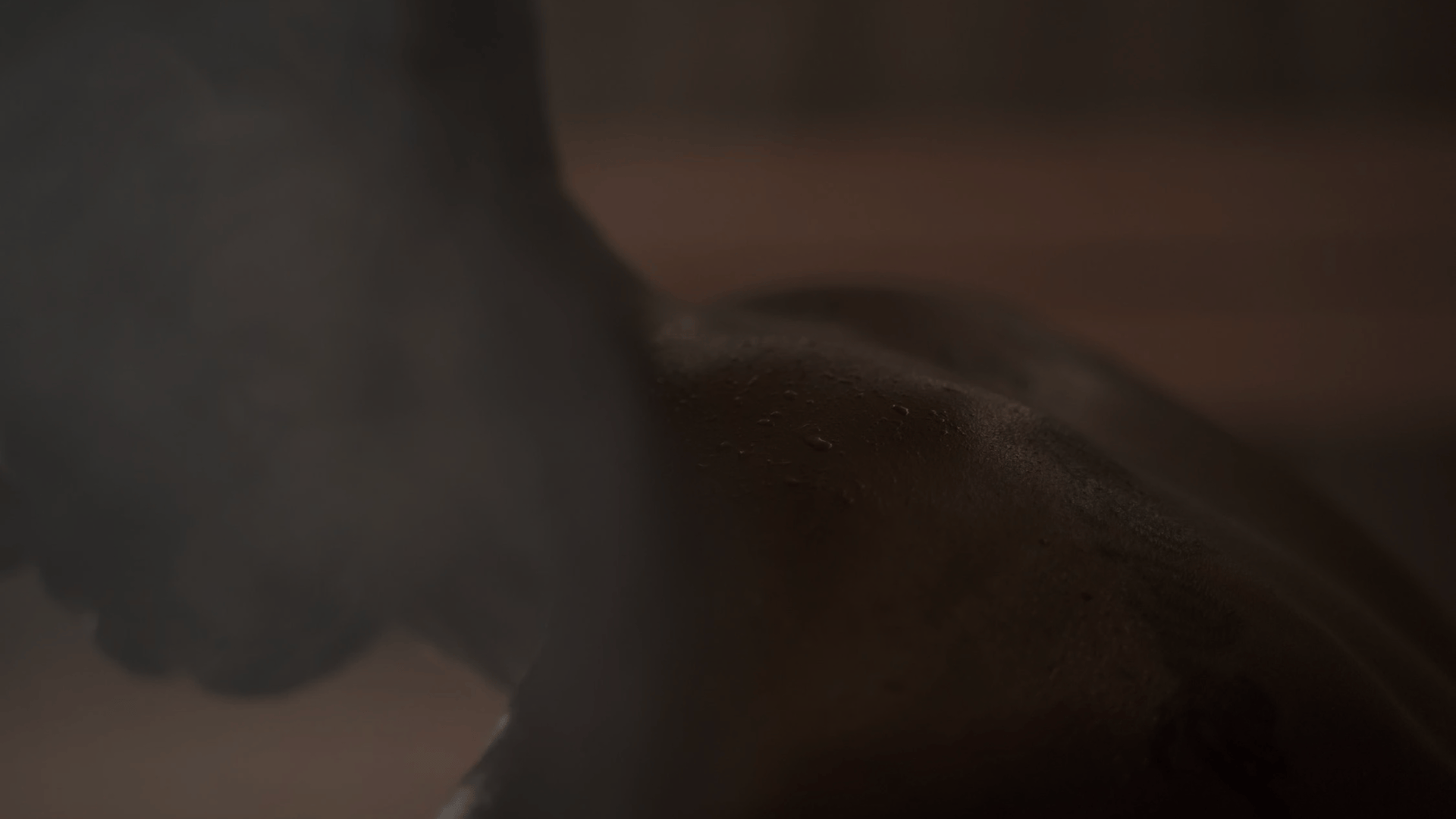 Jaw, Grey