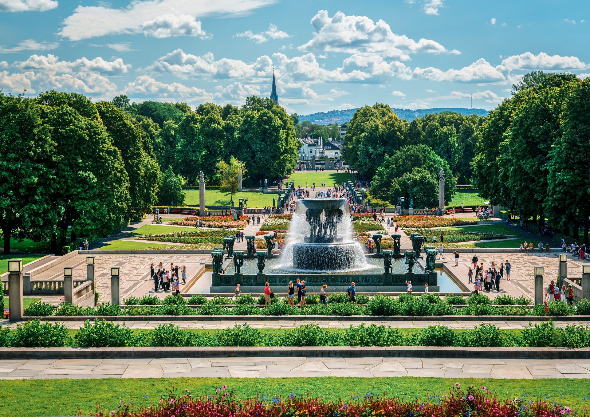 Natural landscape, Cloud, Sky, Plant, Tree, Fountain, Botany, Water, Grass, Leisure