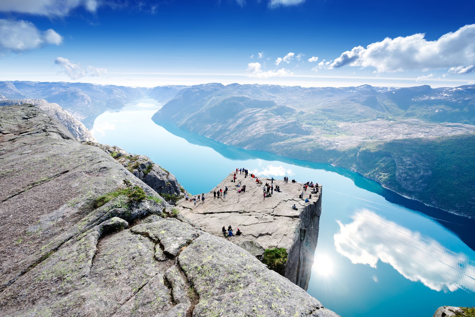 Body of water, Natural landscape, Cloud, Sky, Mountain, Azure, Highland, Lake
