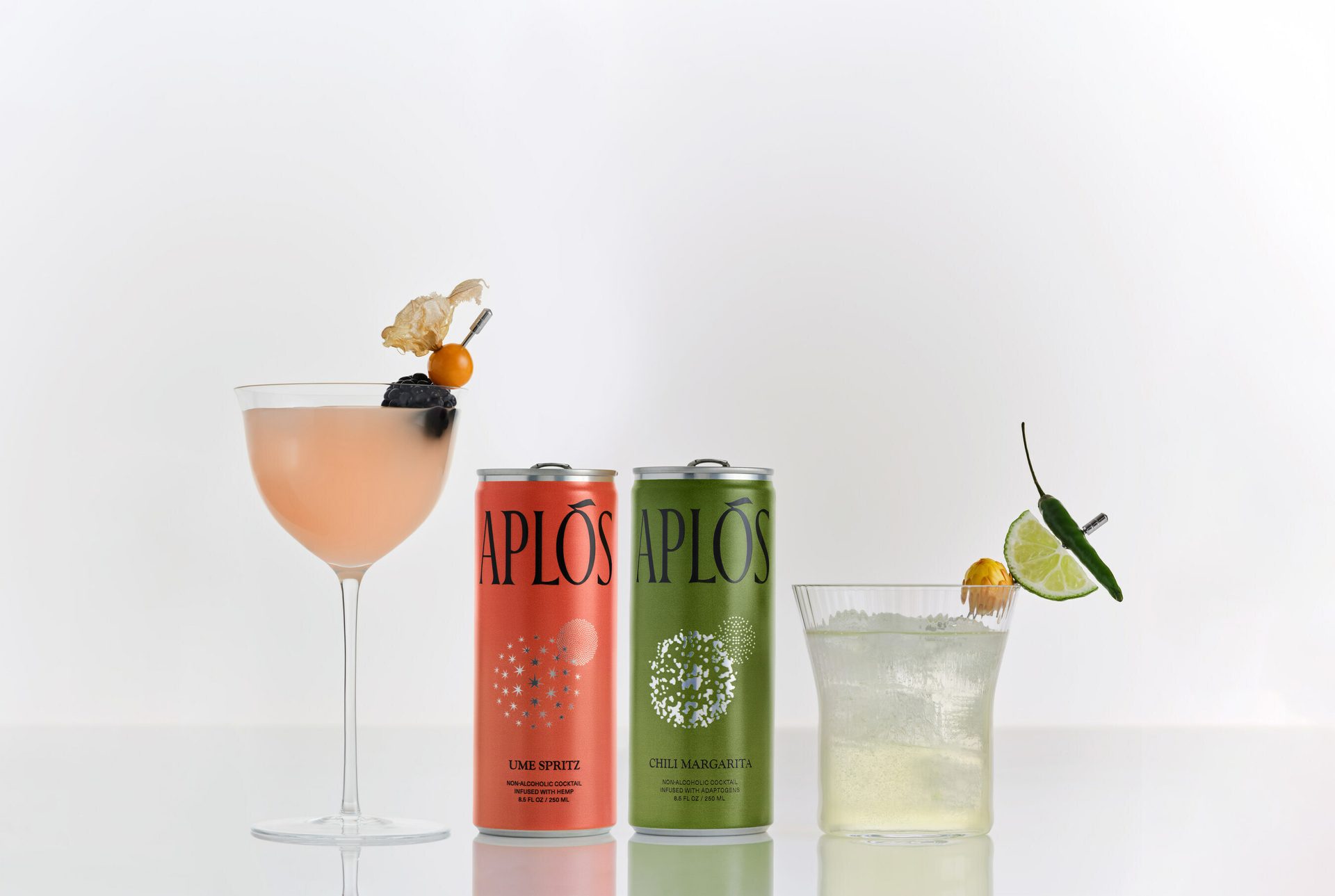 Martini glass, Cocktail garnish, Liquid, Drinkware, Tableware, Juice, Fluid, Solution, Drink