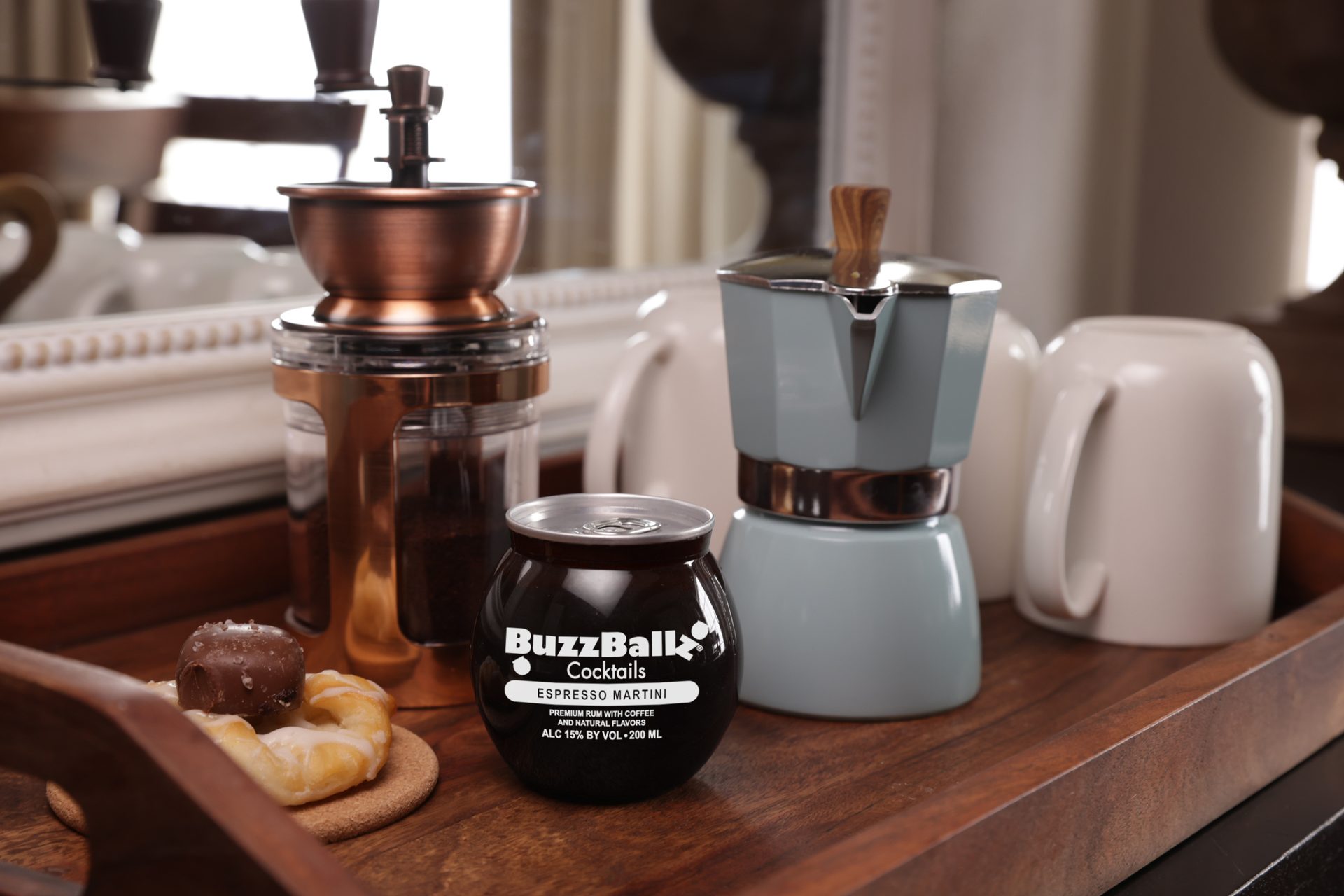 Table, Tableware, Drinkware, Dishware, Cup, Food, Serveware, Wood, Liquid, Drink