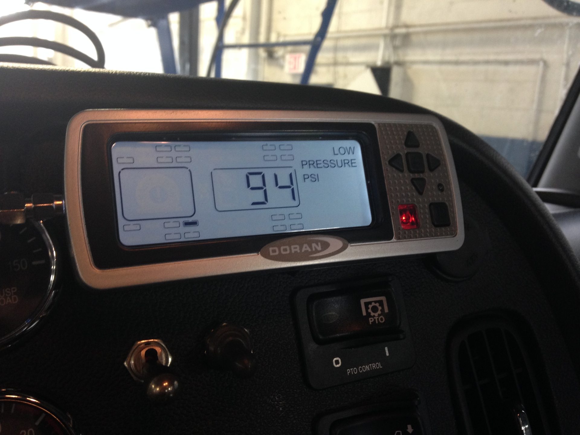 Motor vehicle, Gadget