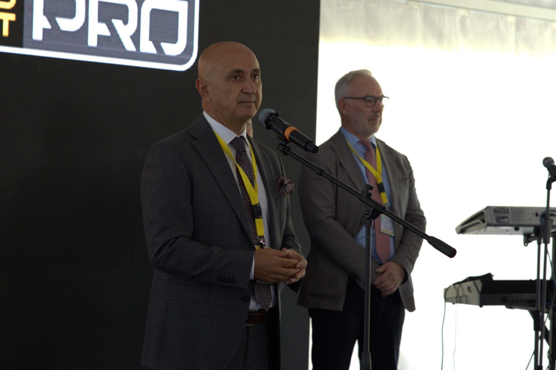 Public address system, Microphone, Tie, Podium