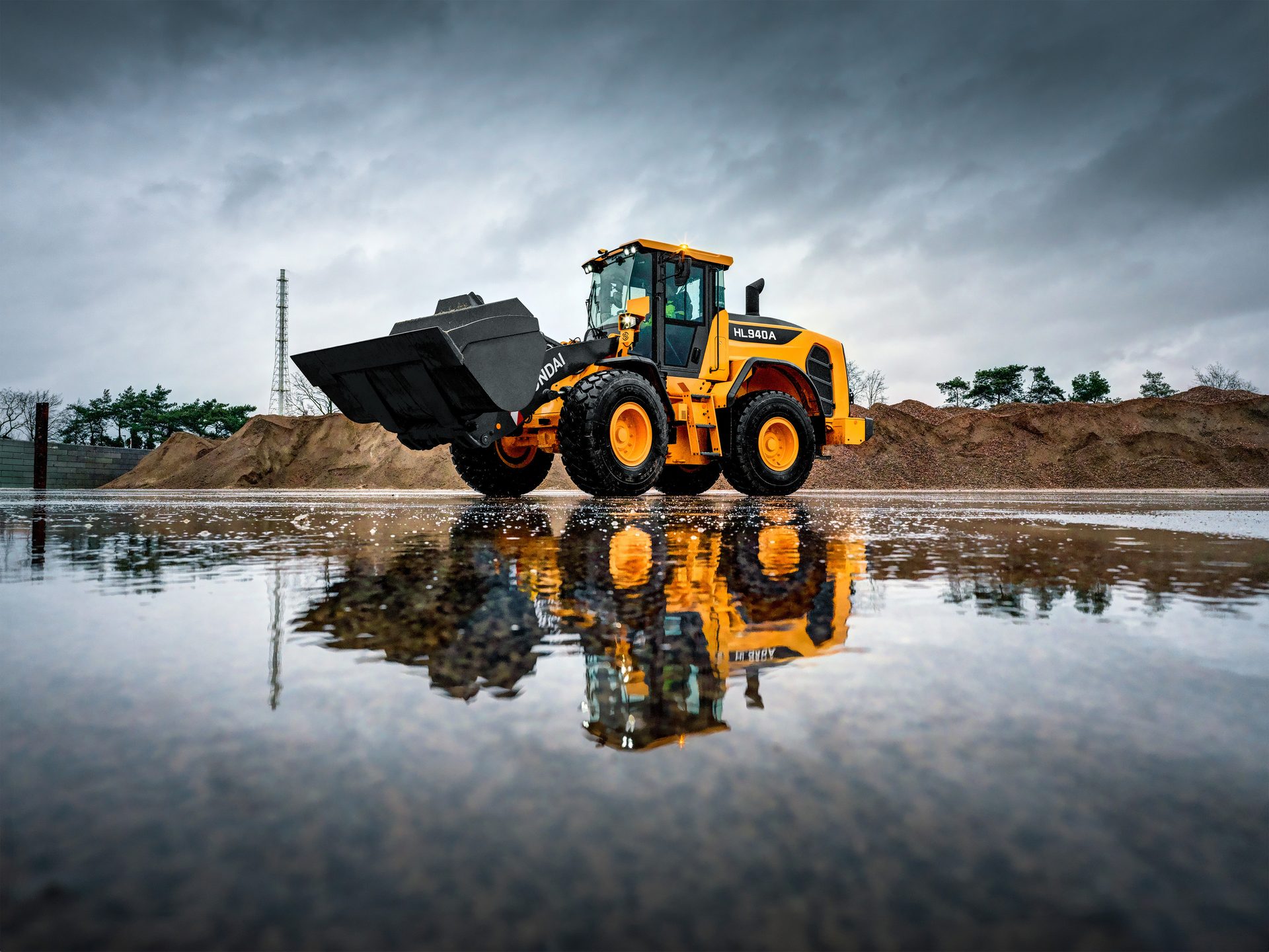 Mode of transport, Automotive Wheel System, Land vehicle, Heavy equipment, Tire