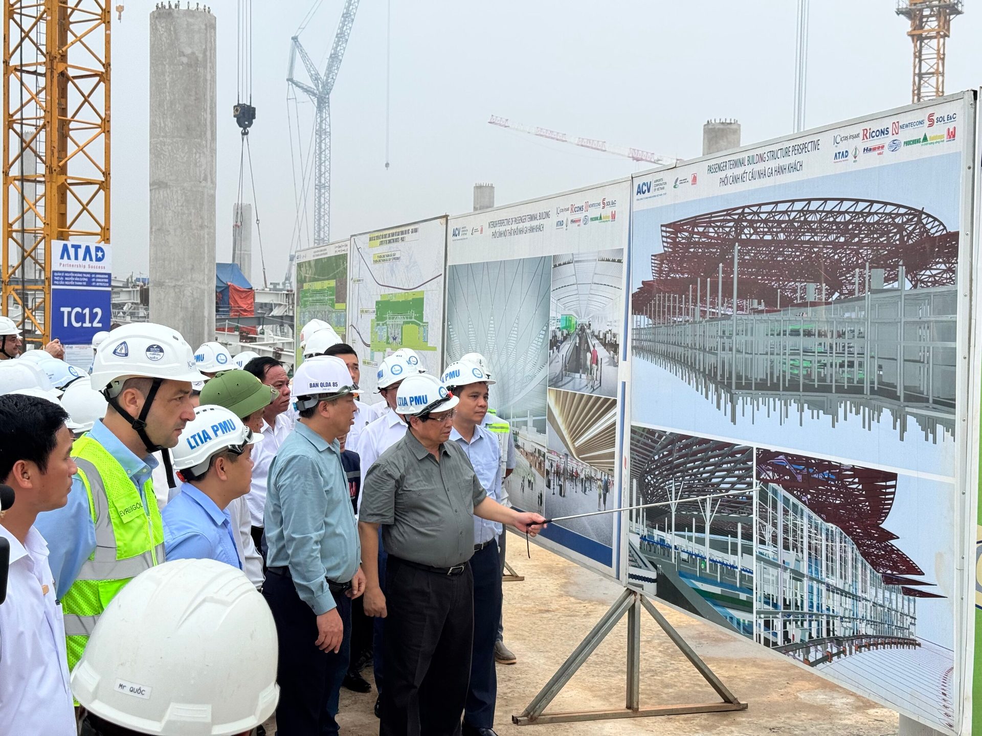 Hard hat, Engineer, Engineering, Construction