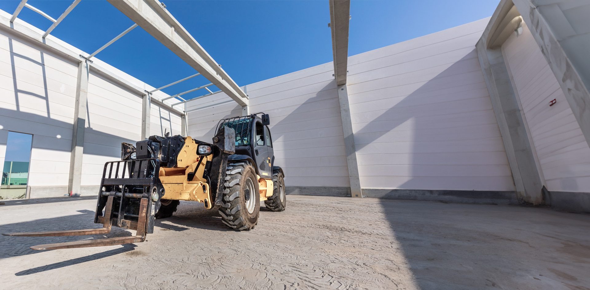Automotive Wheel System, Heavy equipment, Tire, Tread, Forklift, Machine, Fender