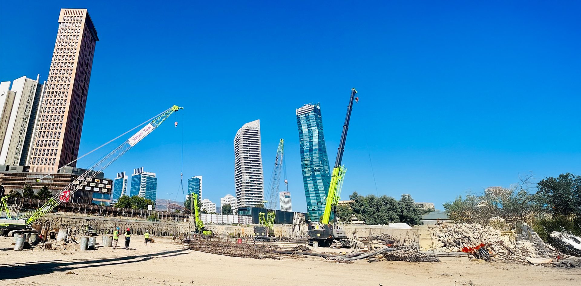 Urban area, High-rise building, Skyscraper, Daytime, City, Tower, Metropolis, Landmark